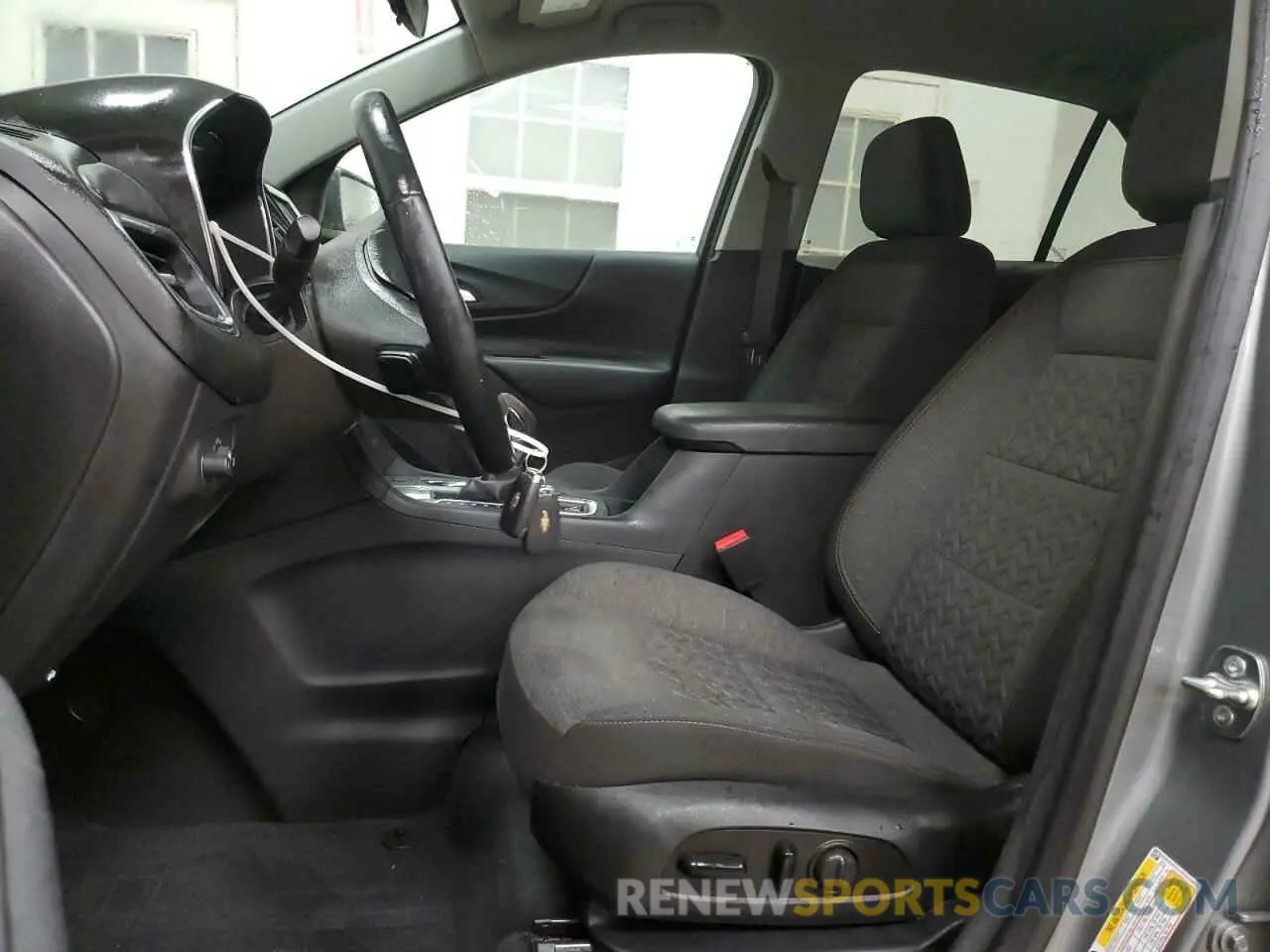 7 Photograph of a damaged car 3GNAXKEG7PS200966 CHEVROLET EQUINOX 2023