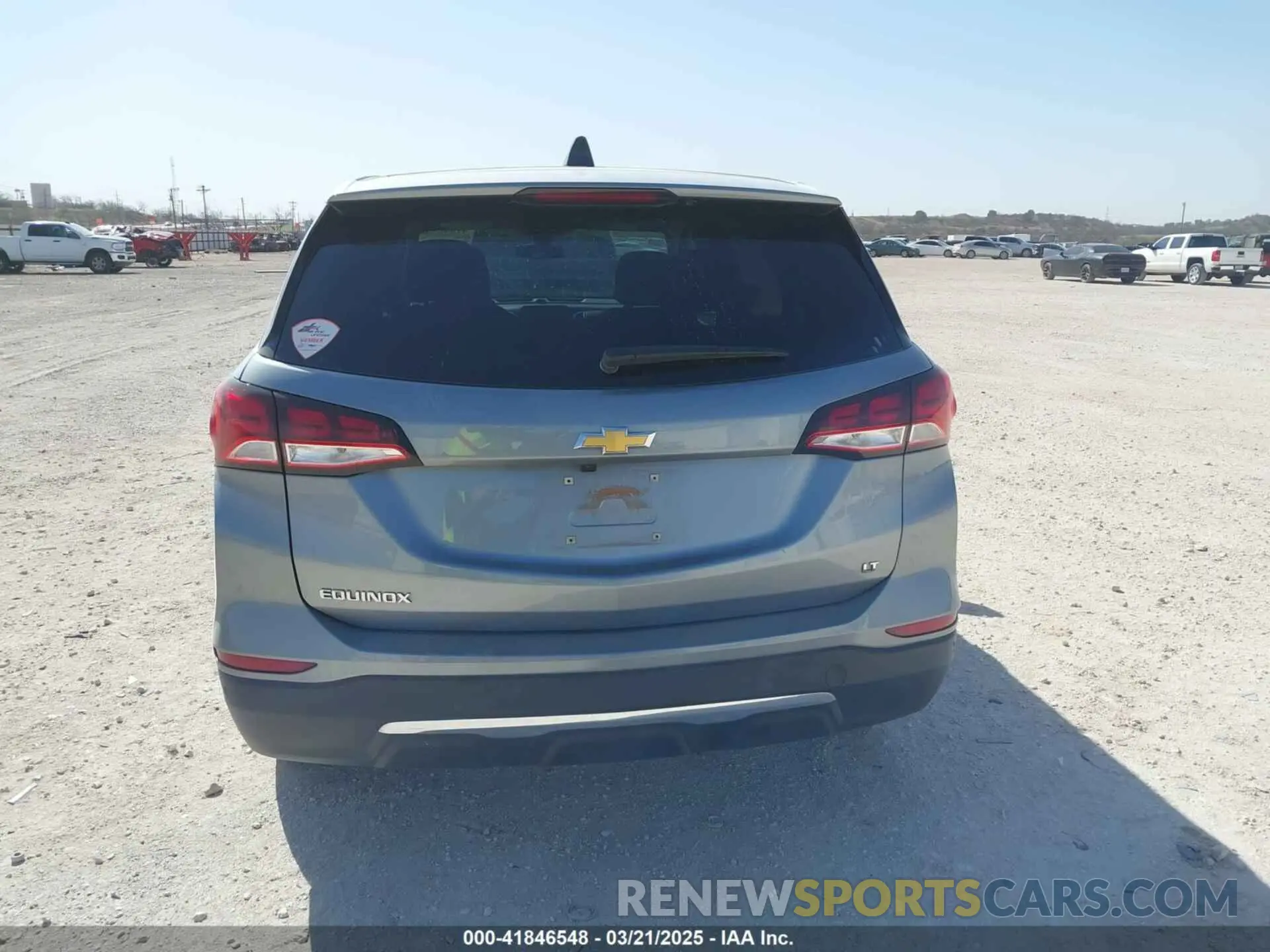 17 Photograph of a damaged car 3GNAXKEG7PS208307 CHEVROLET EQUINOX 2023