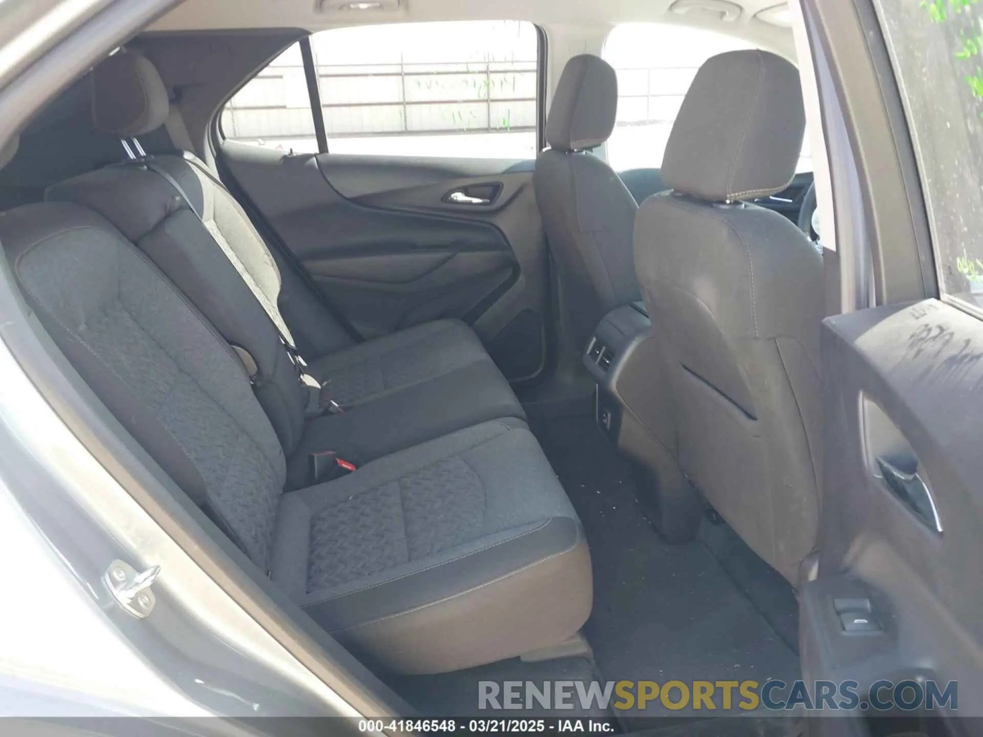 8 Photograph of a damaged car 3GNAXKEG7PS208307 CHEVROLET EQUINOX 2023