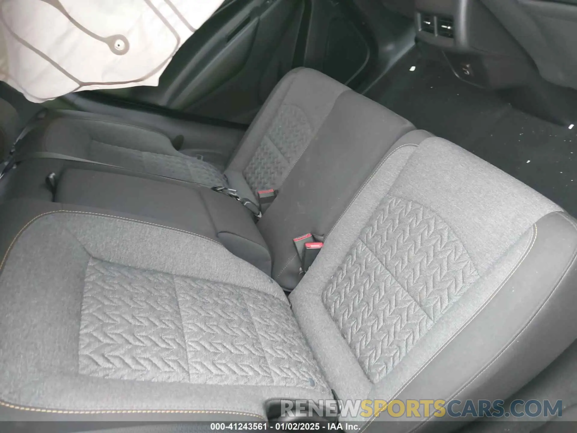 8 Photograph of a damaged car 3GNAXKEG8PL103804 CHEVROLET EQUINOX 2023