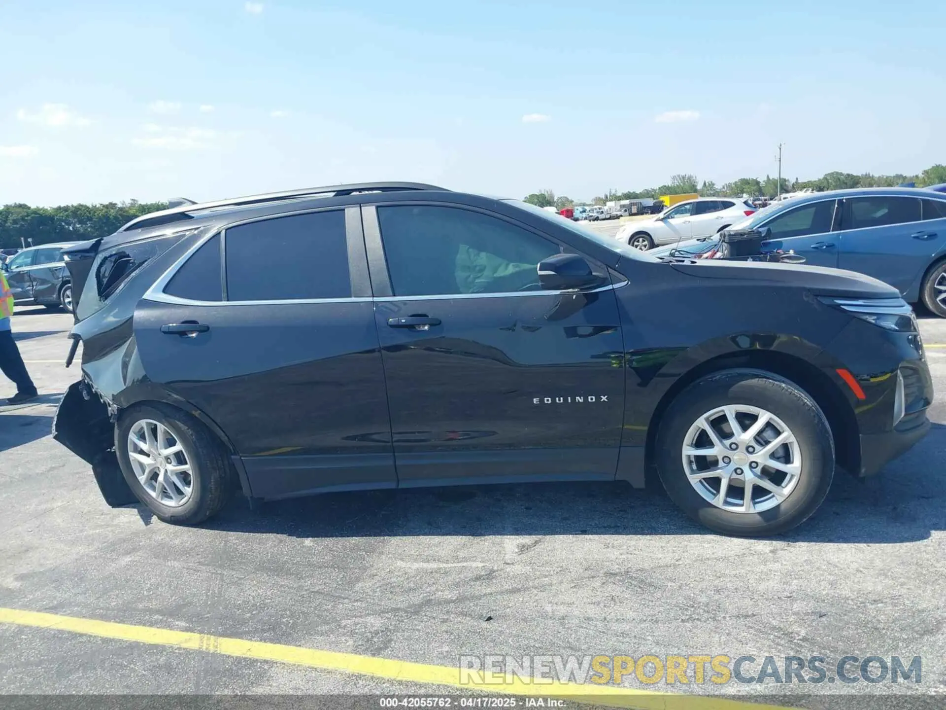 12 Photograph of a damaged car 3GNAXKEG8PL122837 CHEVROLET EQUINOX 2023