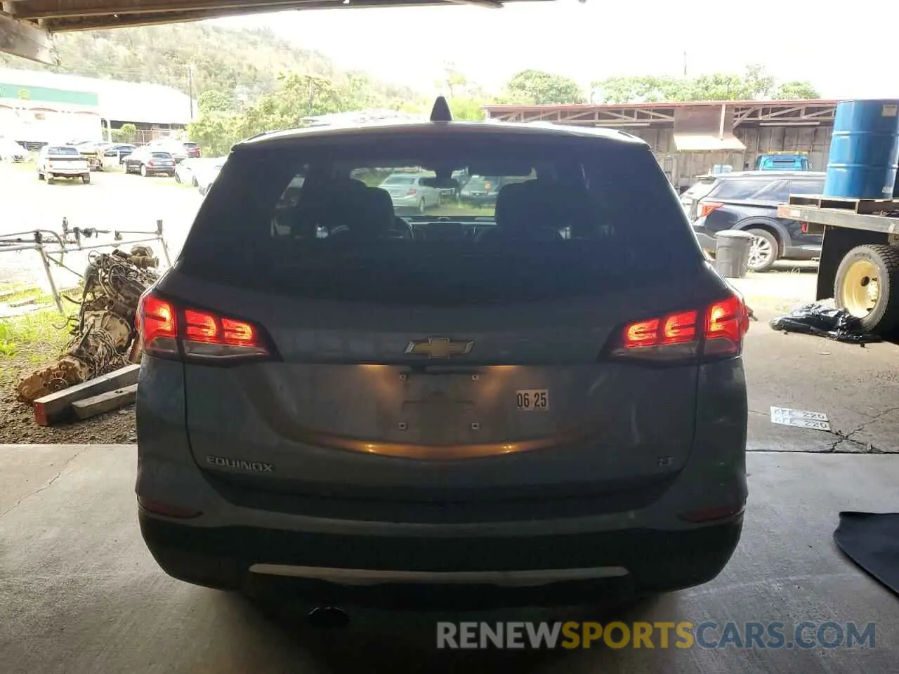 6 Photograph of a damaged car 3GNAXKEG8PL248437 CHEVROLET EQUINOX 2023