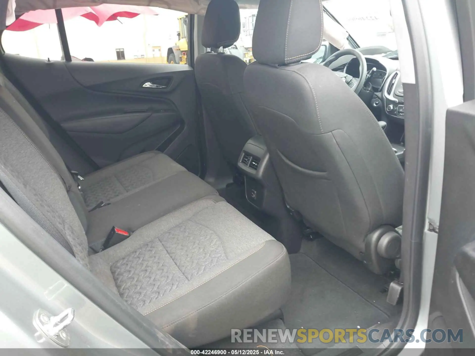 8 Photograph of a damaged car 3GNAXKEG8PS167184 CHEVROLET EQUINOX 2023