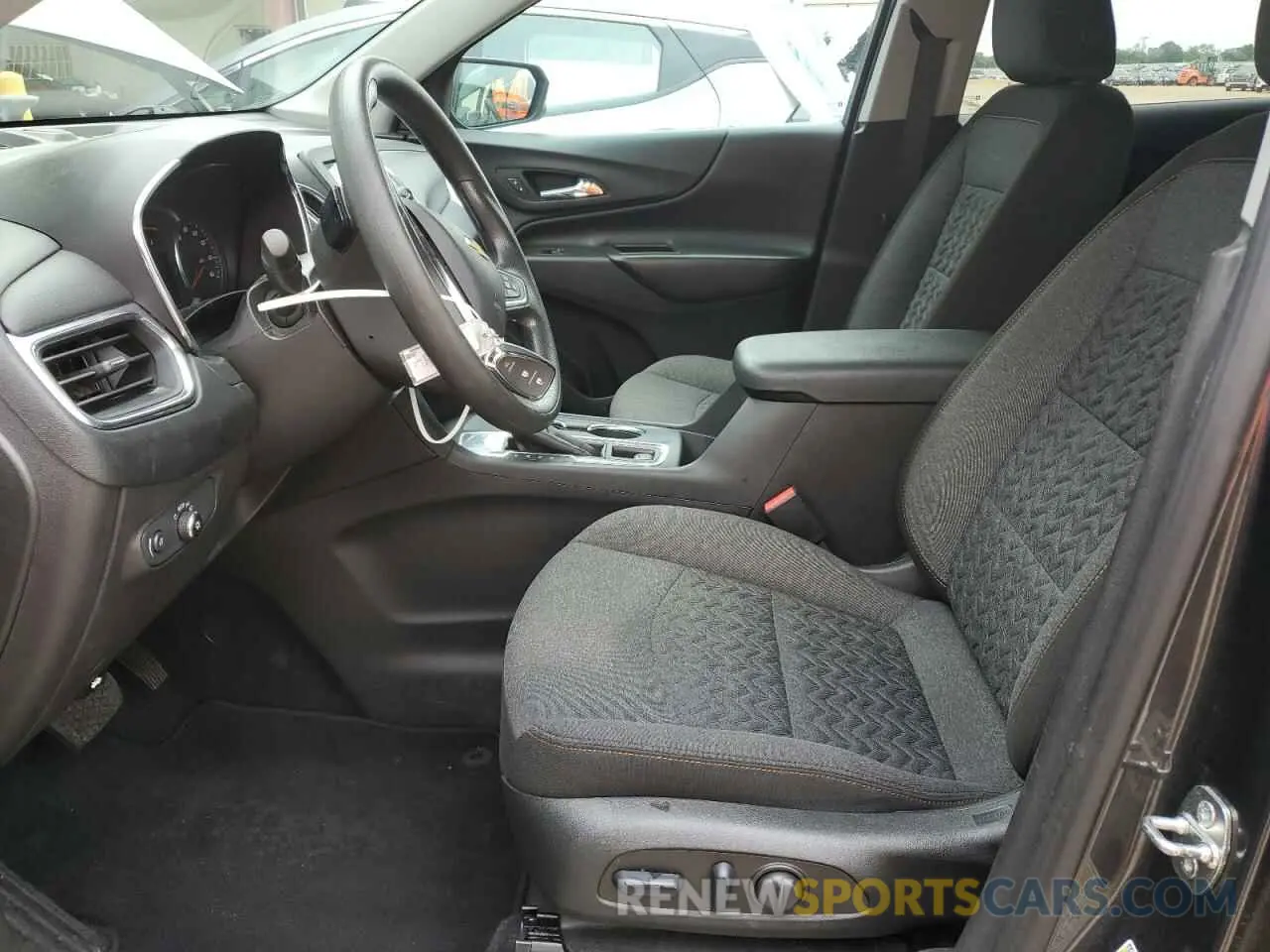 7 Photograph of a damaged car 3GNAXKEG8PS167413 CHEVROLET EQUINOX 2023