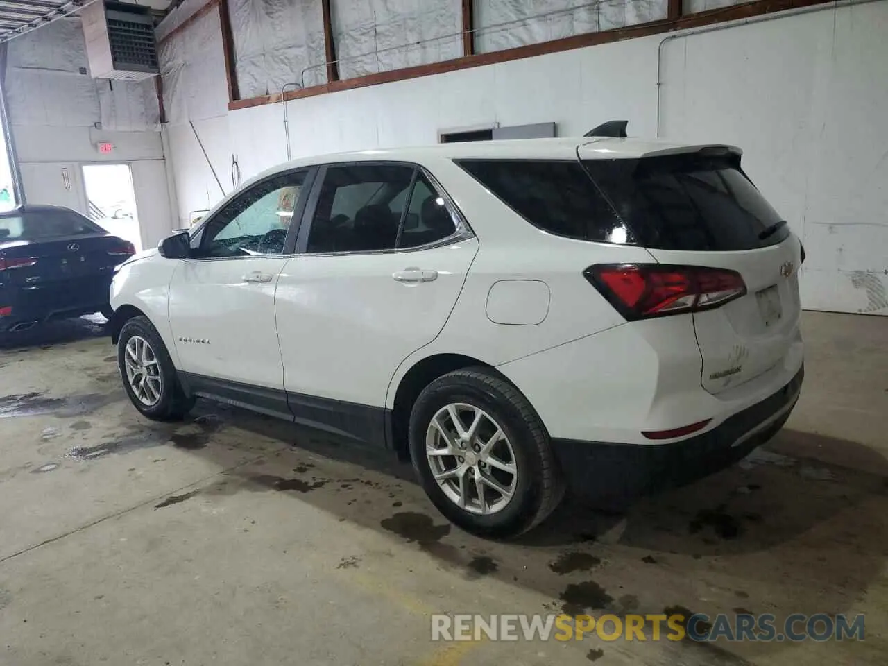2 Photograph of a damaged car 3GNAXKEG8PS176404 CHEVROLET EQUINOX 2023
