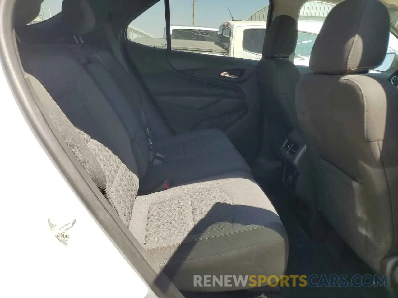11 Photograph of a damaged car 3GNAXKEG9PL114729 CHEVROLET EQUINOX 2023