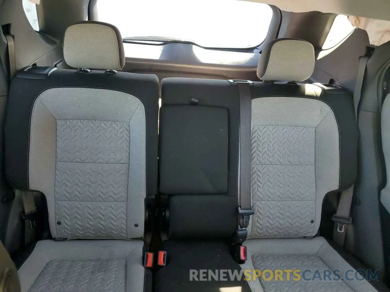 10 Photograph of a damaged car 3GNAXKEG9PL188815 CHEVROLET EQUINOX 2023