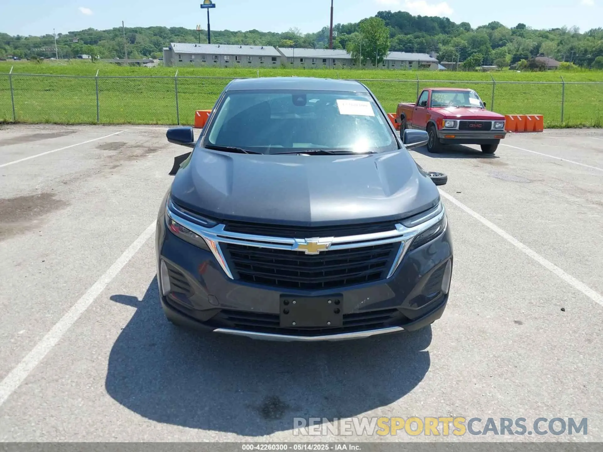 13 Photograph of a damaged car 3GNAXKEG9PS108693 CHEVROLET EQUINOX 2023