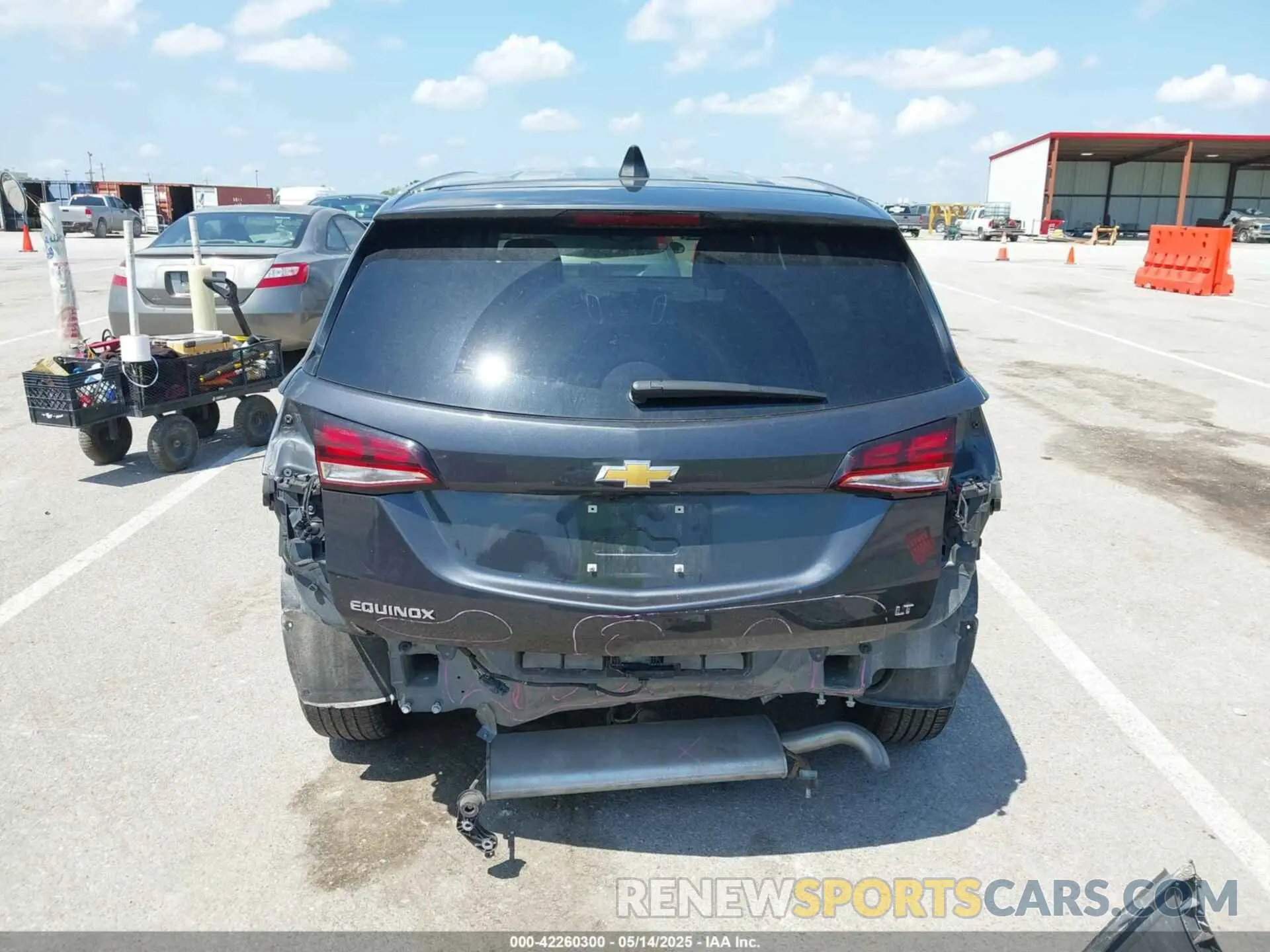 17 Photograph of a damaged car 3GNAXKEG9PS108693 CHEVROLET EQUINOX 2023