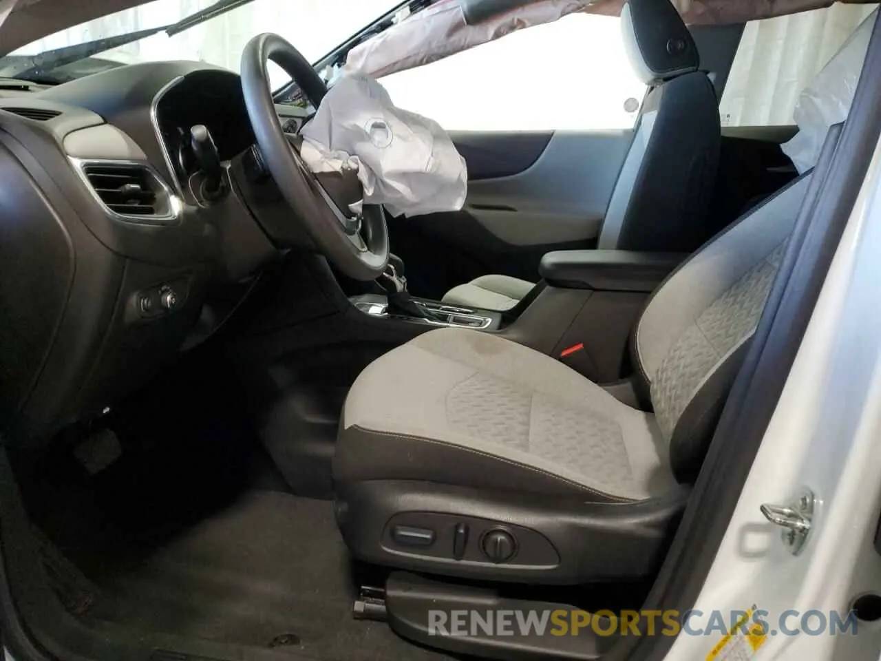 7 Photograph of a damaged car 3GNAXKEG9PS197178 CHEVROLET EQUINOX 2023