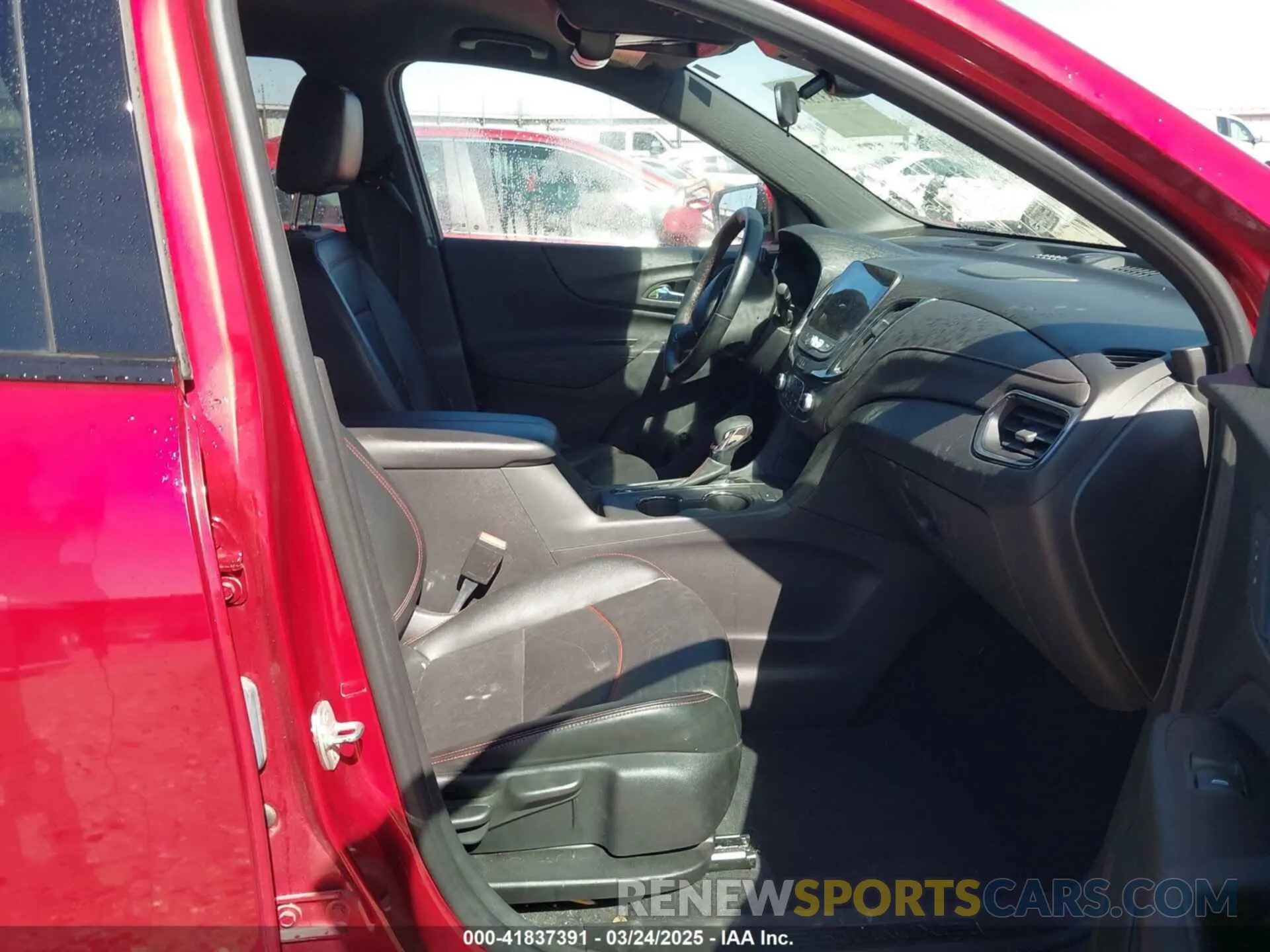 5 Photograph of a damaged car 3GNAXMEG1PL137627 CHEVROLET EQUINOX 2023