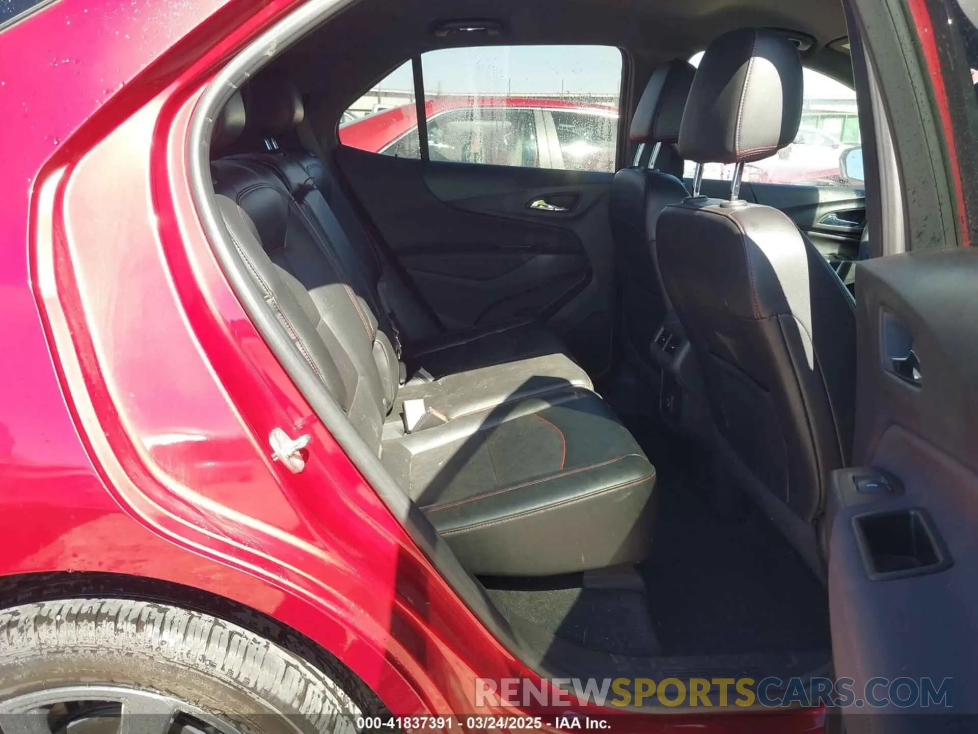 8 Photograph of a damaged car 3GNAXMEG1PL137627 CHEVROLET EQUINOX 2023