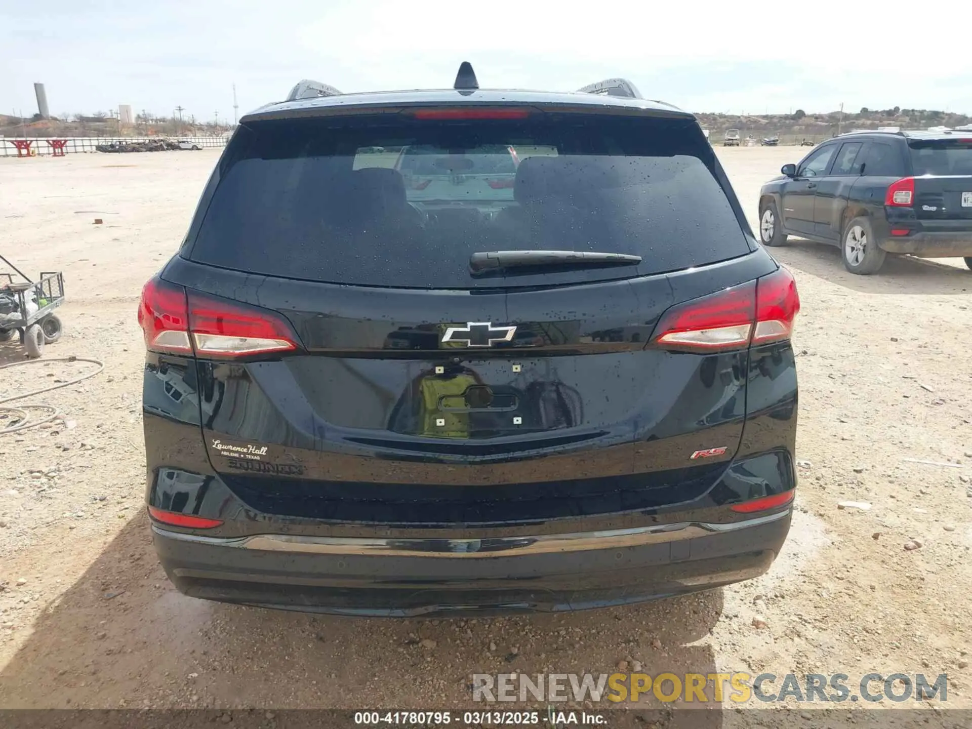 17 Photograph of a damaged car 3GNAXMEG2PL136891 CHEVROLET EQUINOX 2023