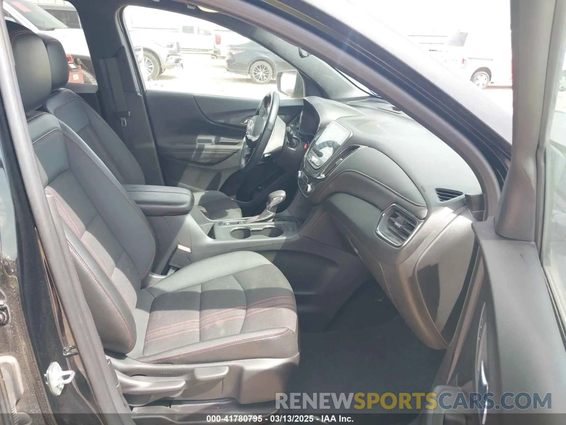 5 Photograph of a damaged car 3GNAXMEG2PL136891 CHEVROLET EQUINOX 2023