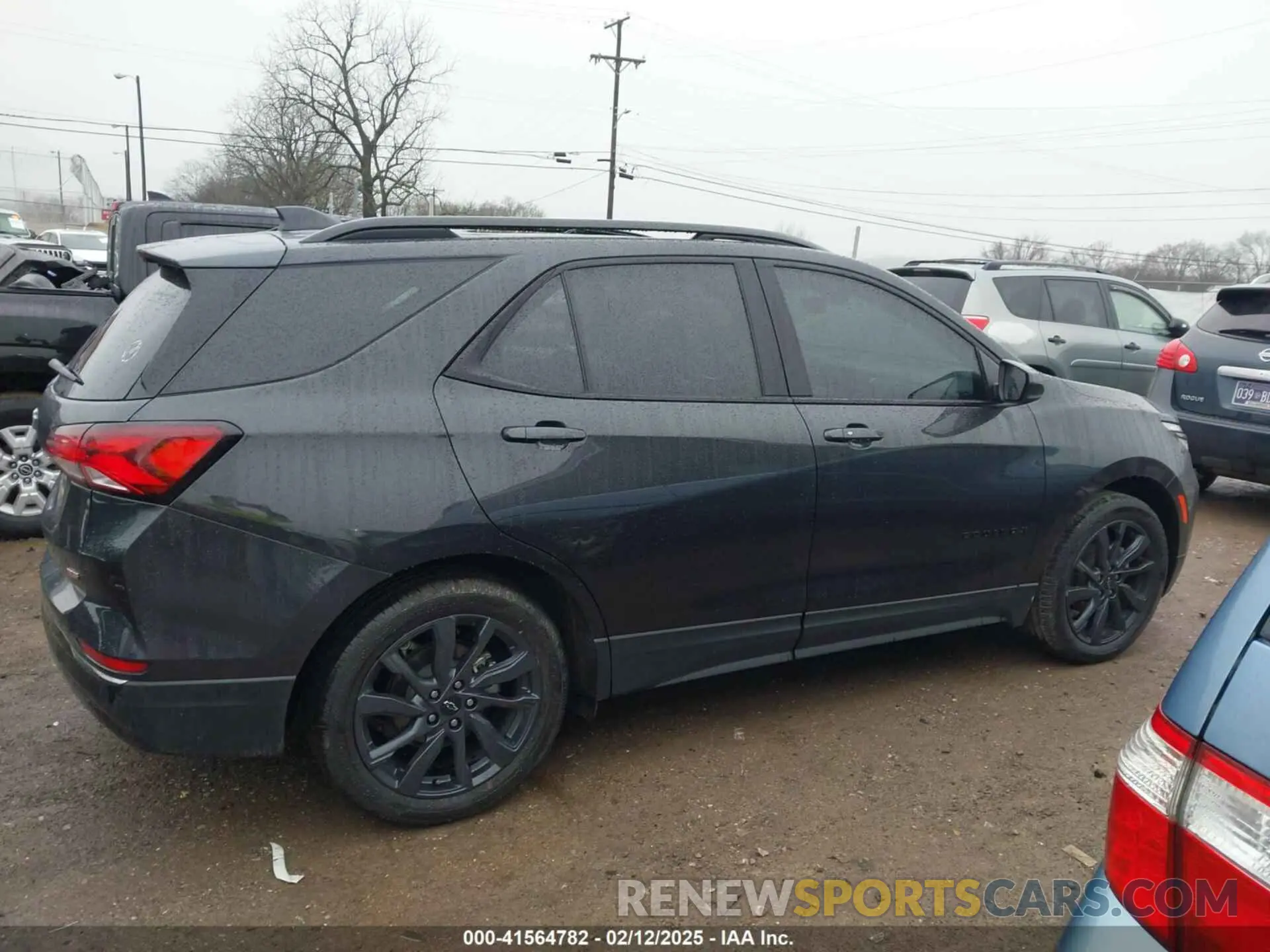 13 Photograph of a damaged car 3GNAXMEG4PS115675 CHEVROLET EQUINOX 2023