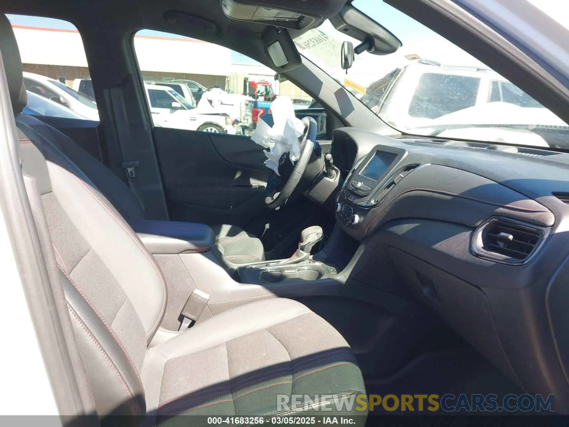 5 Photograph of a damaged car 3GNAXMEG8PS153829 CHEVROLET EQUINOX 2023