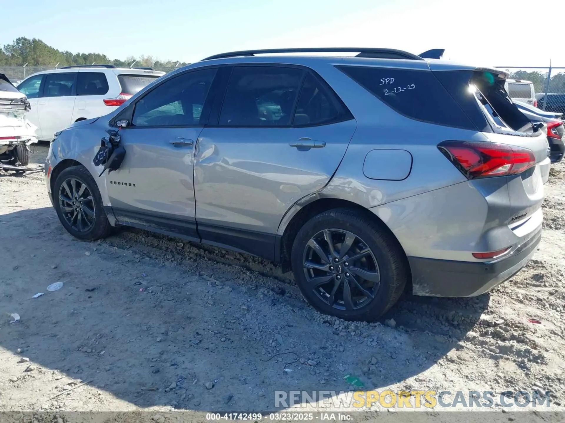 3 Photograph of a damaged car 3GNAXMEG9PL149329 CHEVROLET EQUINOX 2023