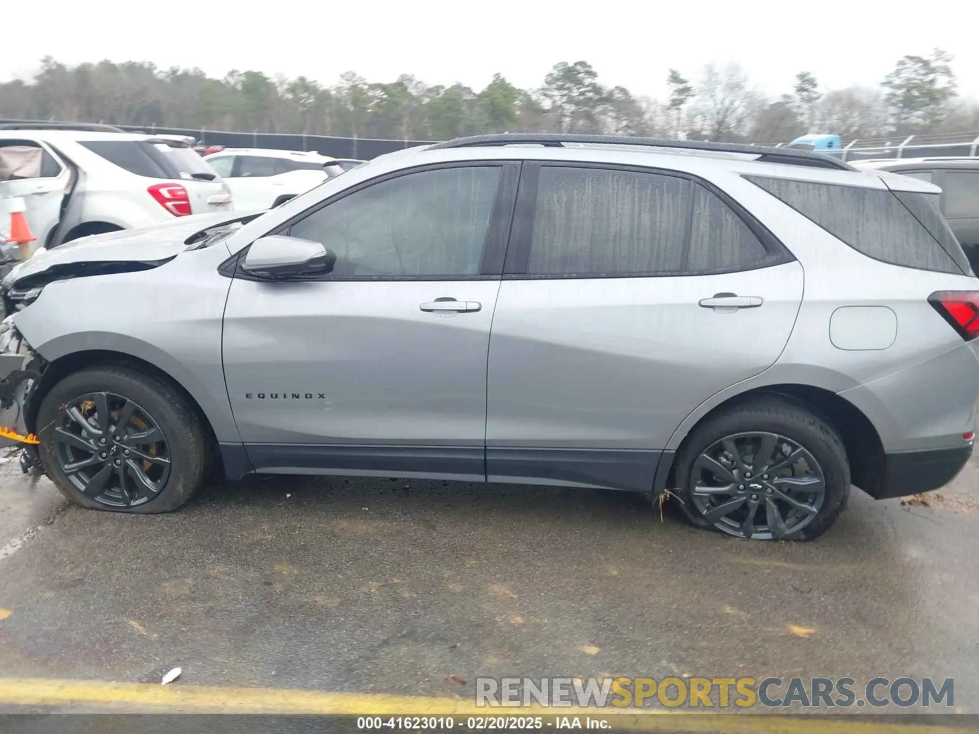 14 Photograph of a damaged car 3GNAXMEGXPS123697 CHEVROLET EQUINOX 2023