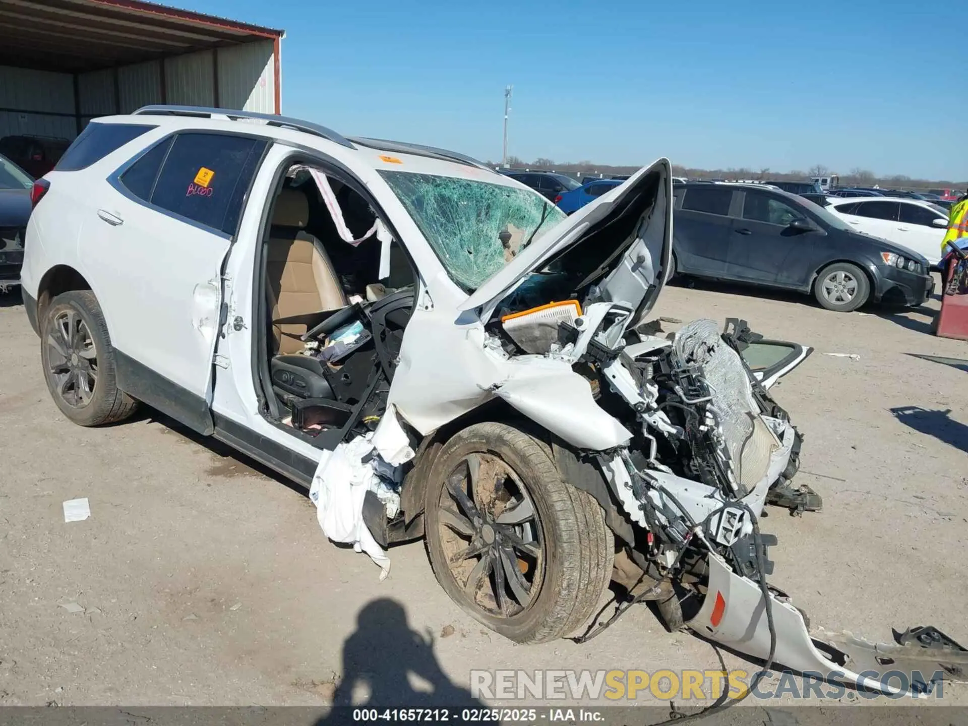 1 Photograph of a damaged car 3GNAXNEG0PL217121 CHEVROLET EQUINOX 2023