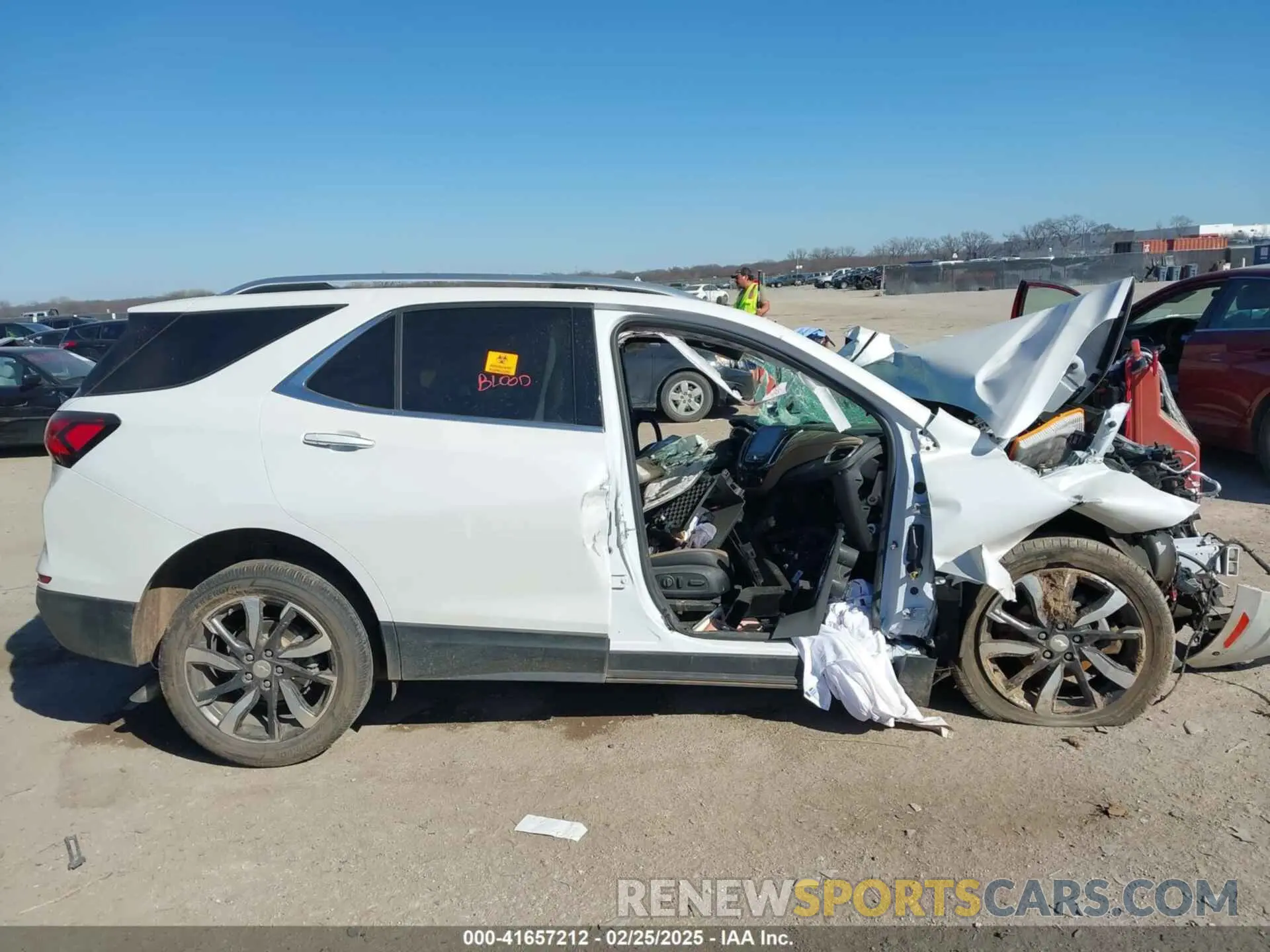 14 Photograph of a damaged car 3GNAXNEG0PL217121 CHEVROLET EQUINOX 2023