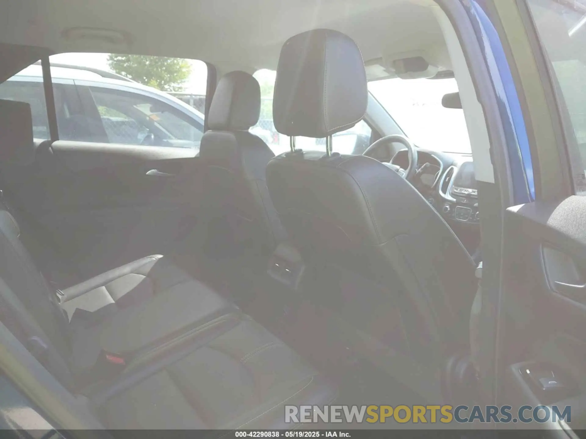 8 Photograph of a damaged car 3GNAXNEG1PL181195 CHEVROLET EQUINOX 2023
