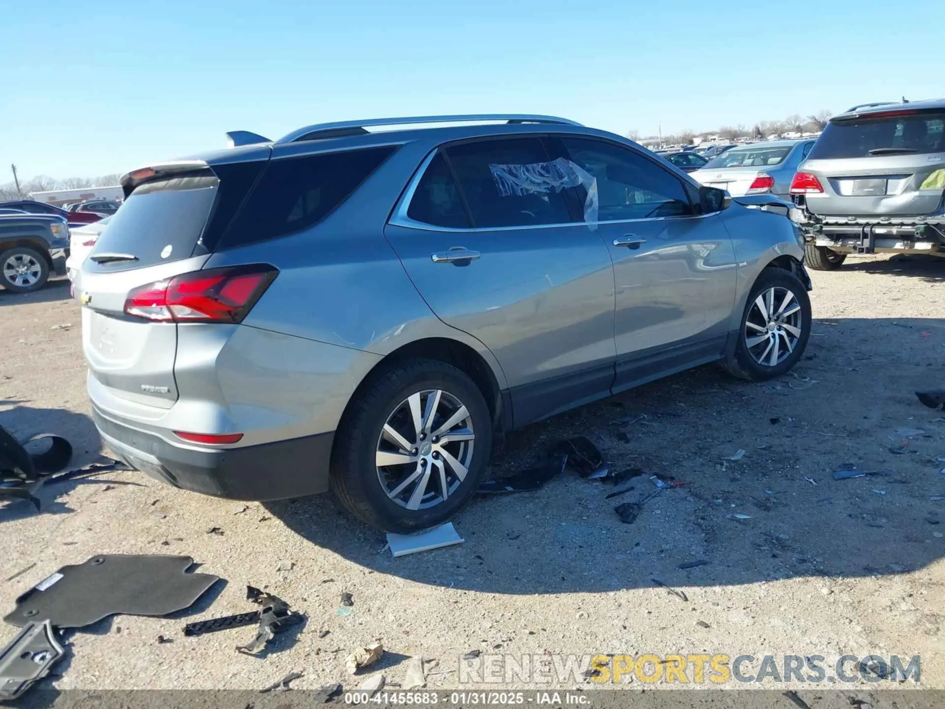4 Photograph of a damaged car 3GNAXNEG3PL230980 CHEVROLET EQUINOX 2023