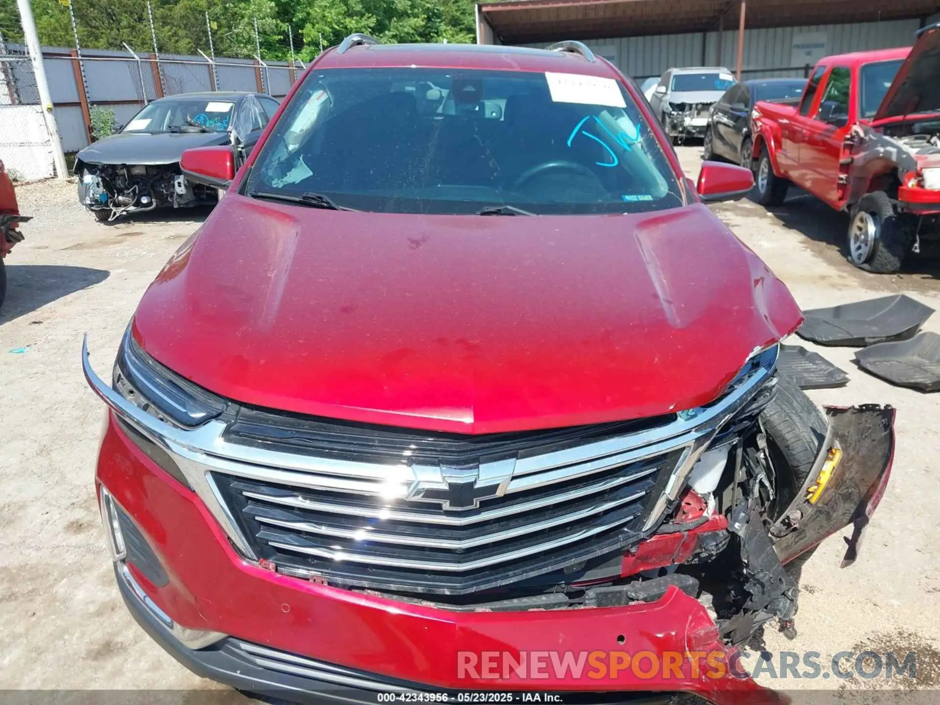 12 Photograph of a damaged car 3GNAXNEG5PL138947 CHEVROLET EQUINOX 2023