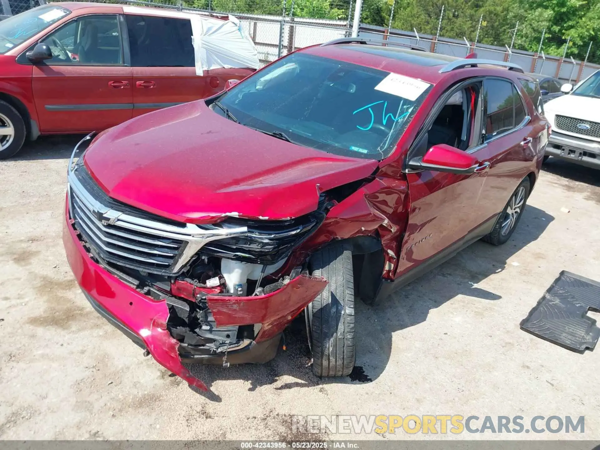2 Photograph of a damaged car 3GNAXNEG5PL138947 CHEVROLET EQUINOX 2023