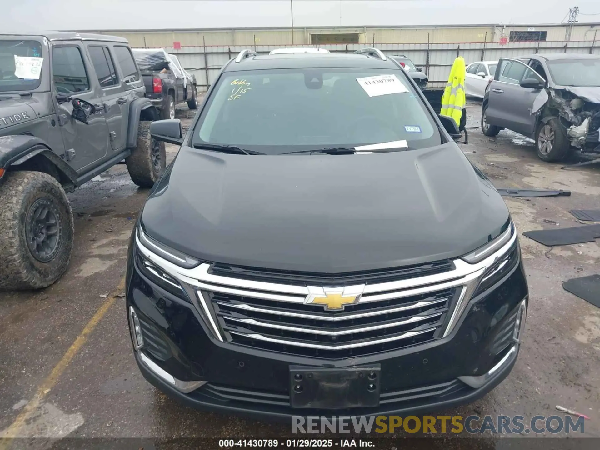 13 Photograph of a damaged car 3GNAXNEG7PL128386 CHEVROLET EQUINOX 2023