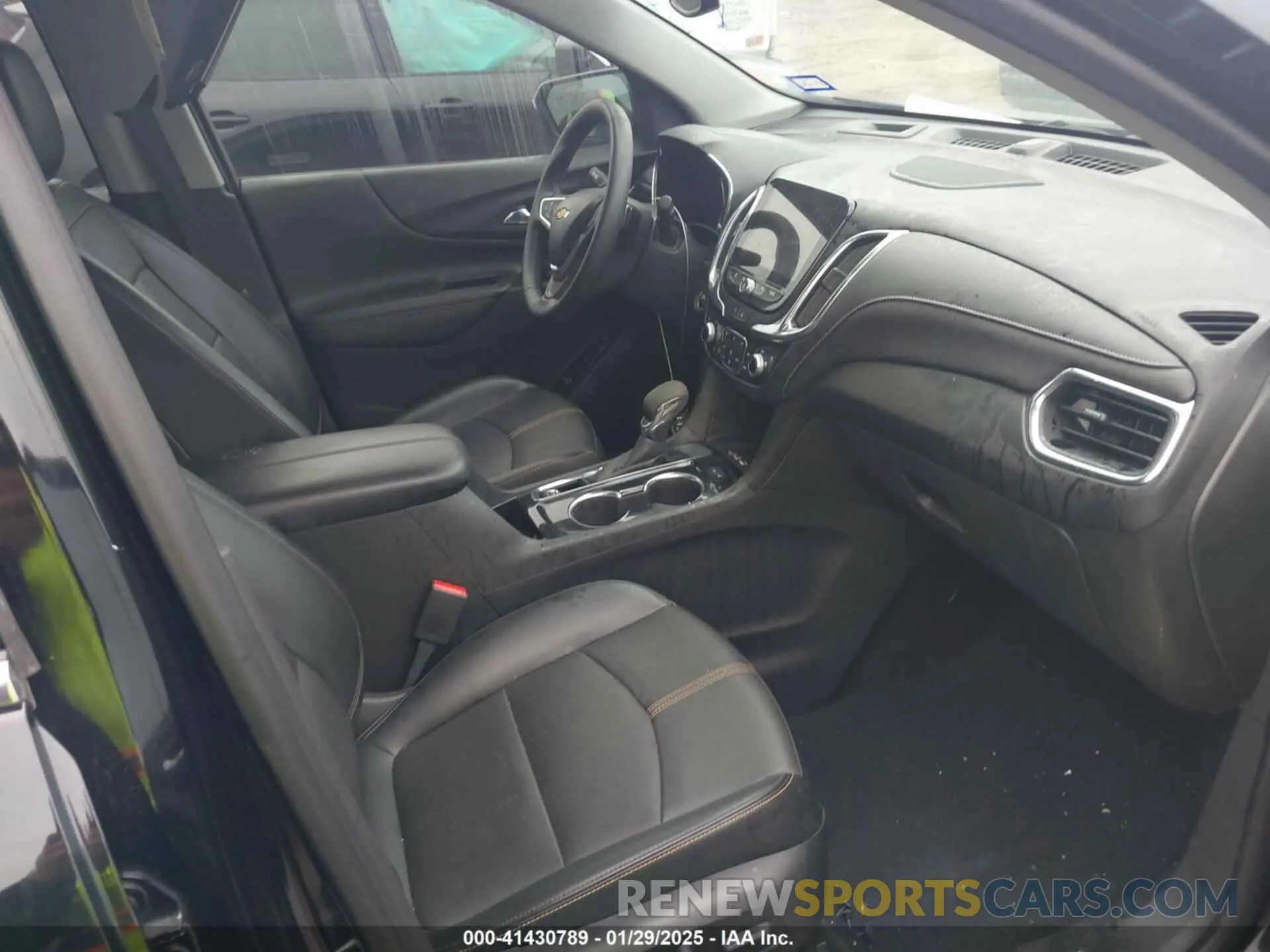 5 Photograph of a damaged car 3GNAXNEG7PL128386 CHEVROLET EQUINOX 2023