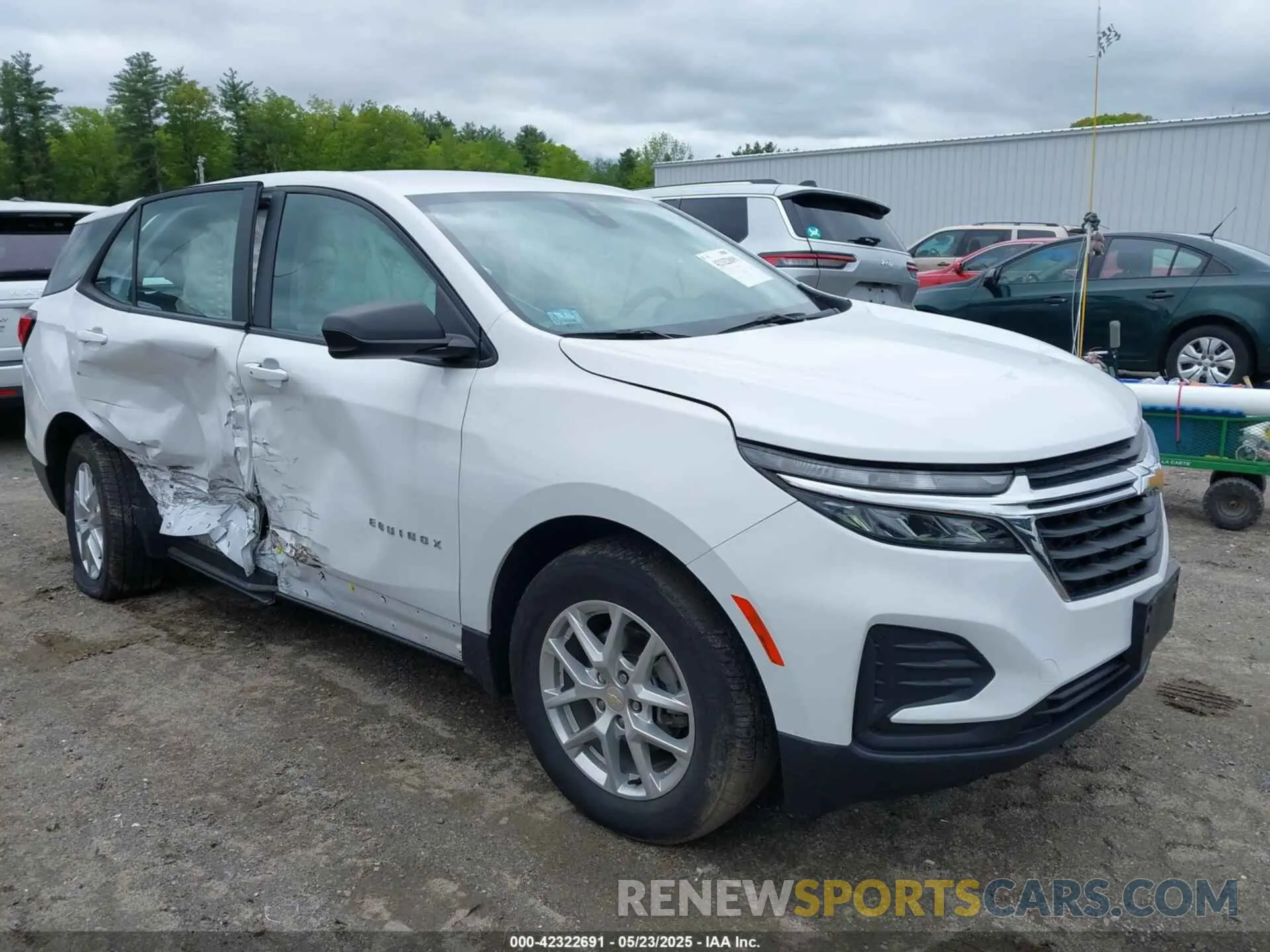 1 Photograph of a damaged car 3GNAXSEG1PL124784 CHEVROLET EQUINOX 2023