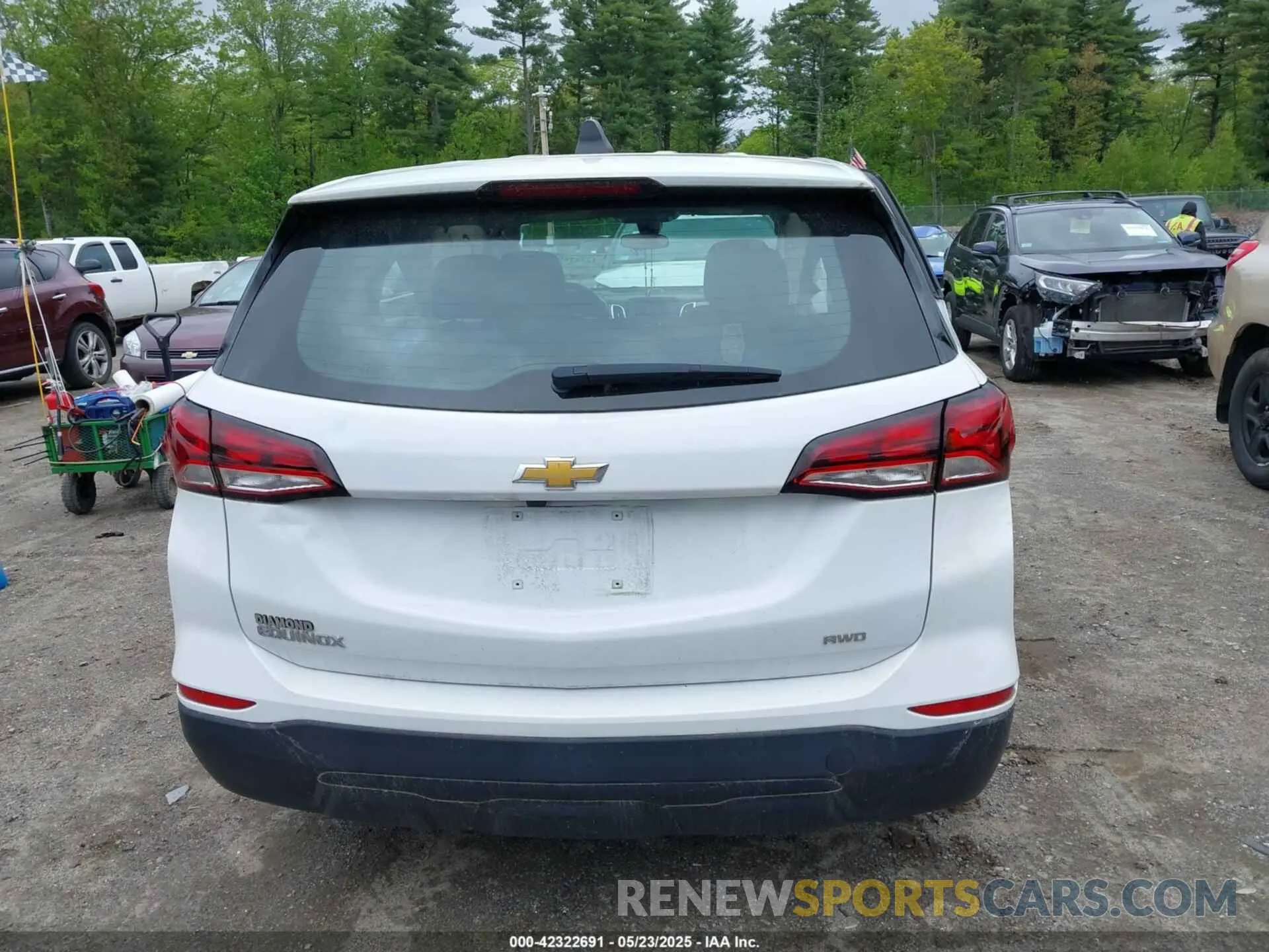 16 Photograph of a damaged car 3GNAXSEG1PL124784 CHEVROLET EQUINOX 2023