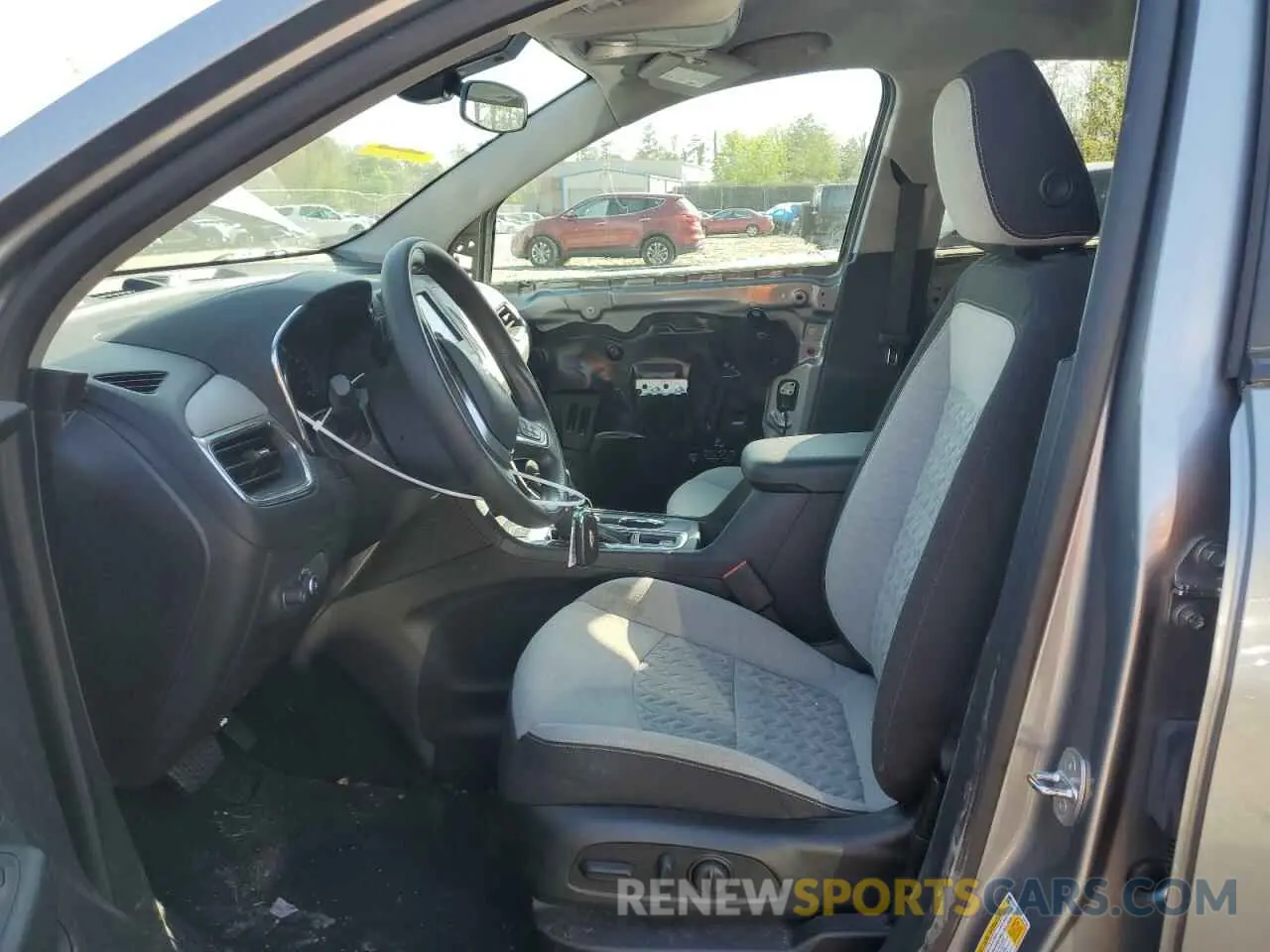 7 Photograph of a damaged car 3GNAXSEG4PL207108 CHEVROLET EQUINOX 2023