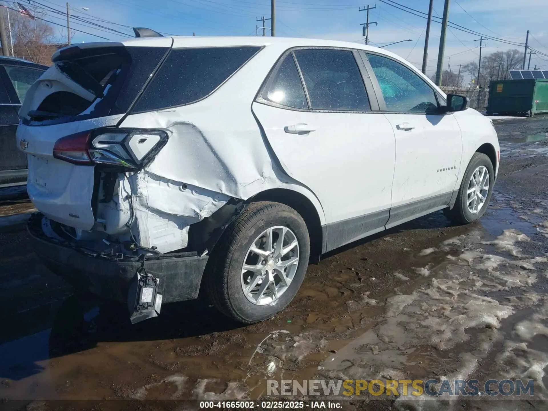4 Photograph of a damaged car 3GNAXSEG4PL213068 CHEVROLET EQUINOX 2023