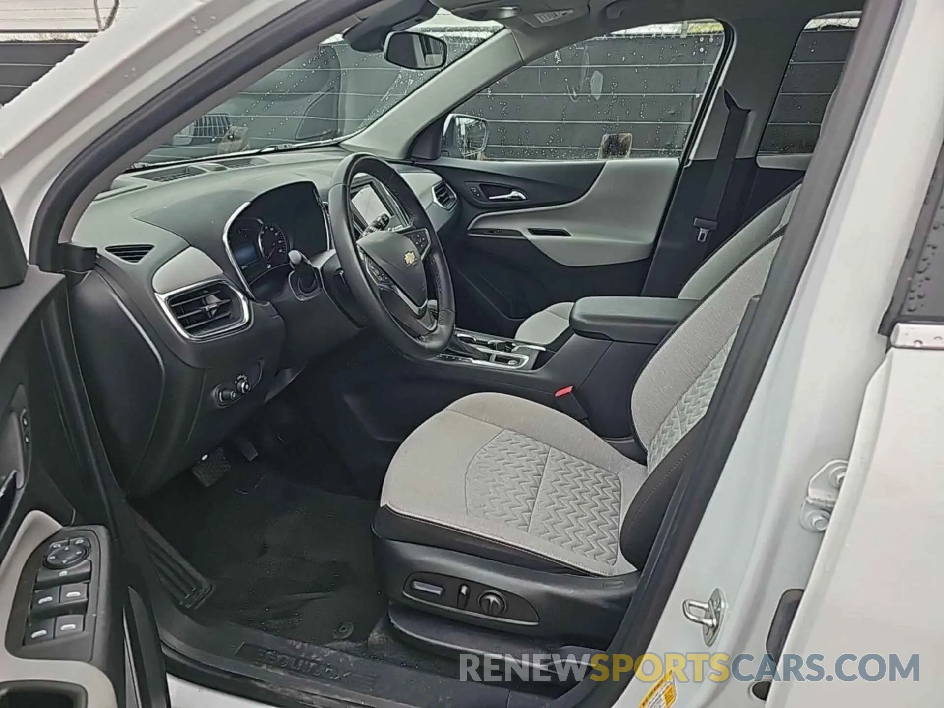 13 Photograph of a damaged car 3GNAXTEG0PL237261 CHEVROLET EQUINOX 2023