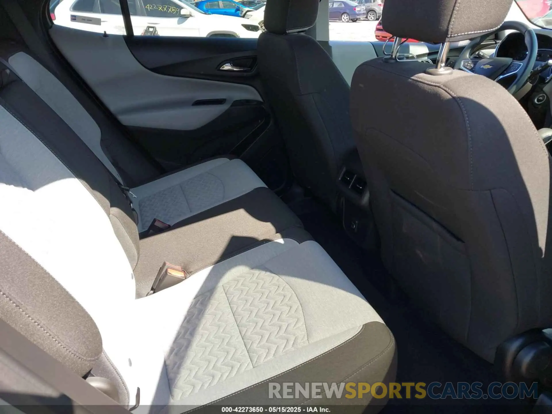 8 Photograph of a damaged car 3GNAXTEG0PS202483 CHEVROLET EQUINOX 2023
