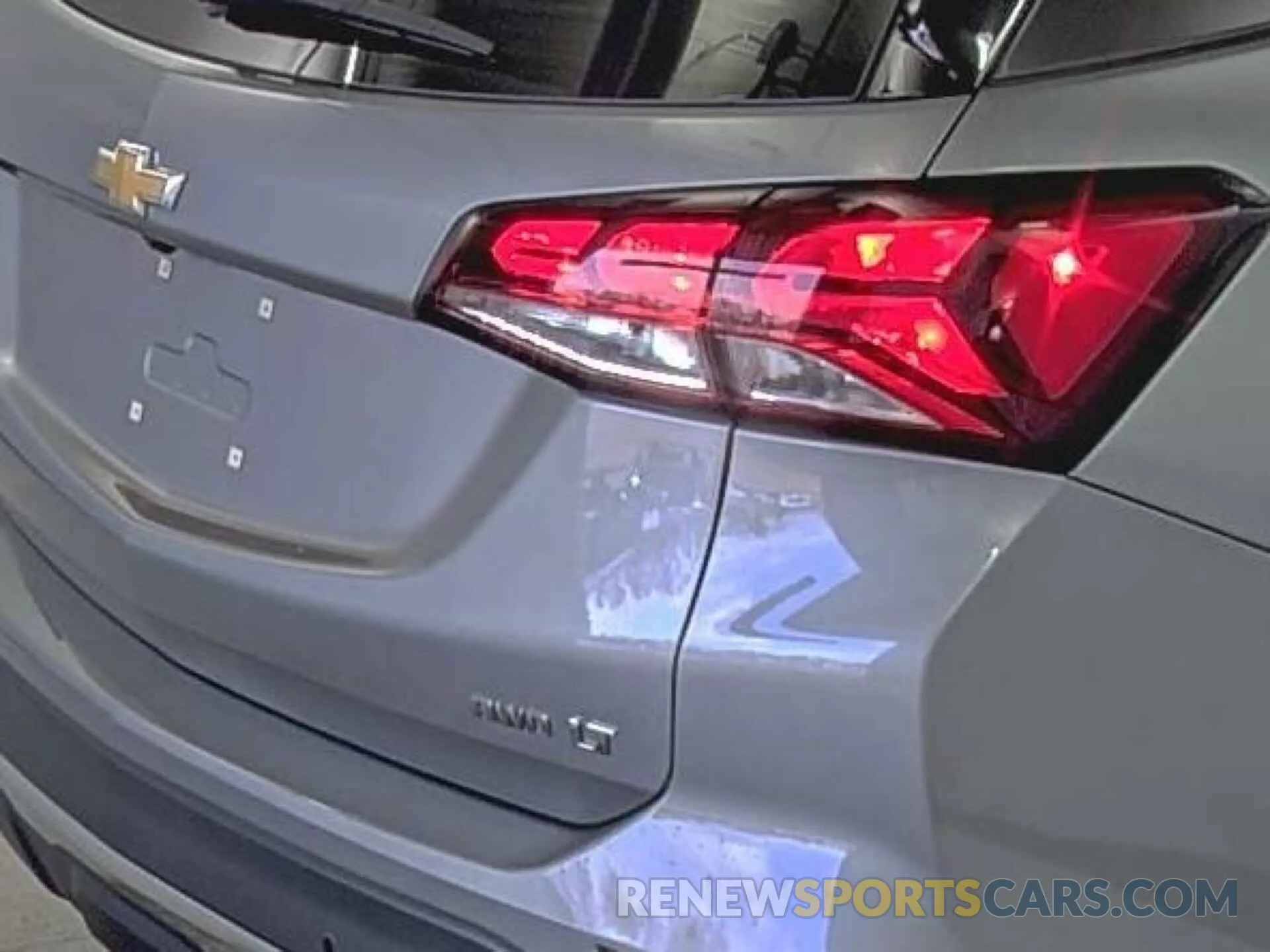 10 Photograph of a damaged car 3GNAXTEG0PS208980 CHEVROLET EQUINOX 2023