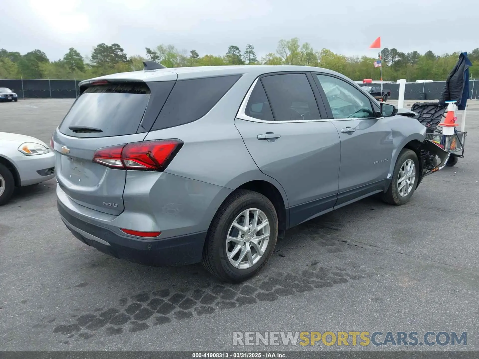 4 Photograph of a damaged car 3GNAXTEG1PL155197 CHEVROLET EQUINOX 2023