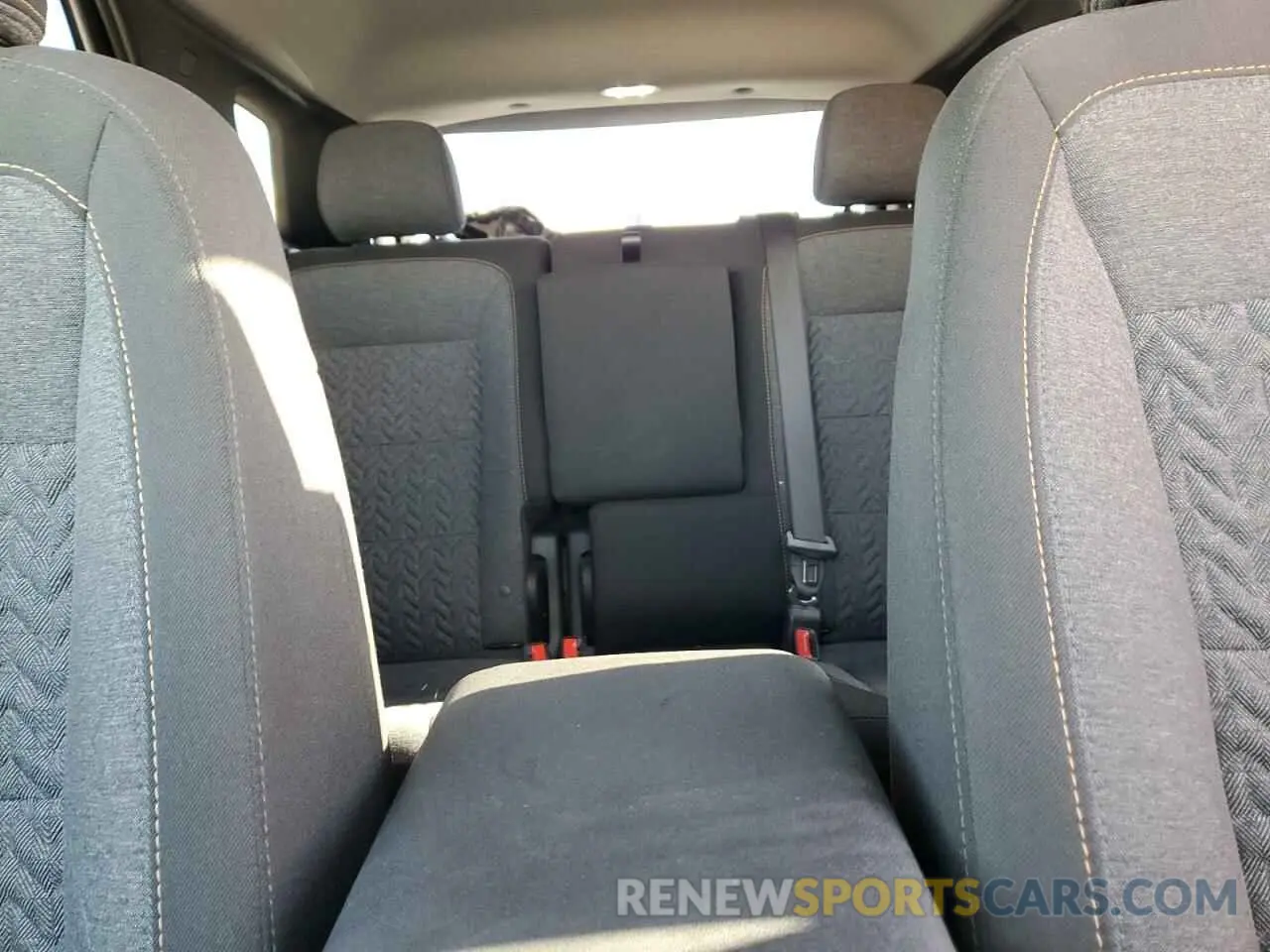 10 Photograph of a damaged car 3GNAXTEG1PL198163 CHEVROLET EQUINOX 2023