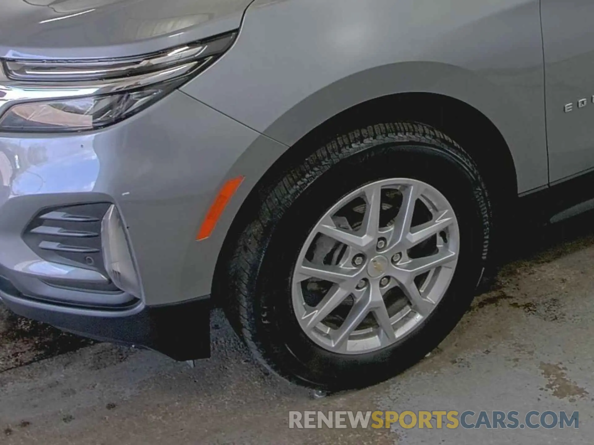 17 Photograph of a damaged car 3GNAXTEG1PL252593 CHEVROLET EQUINOX 2023