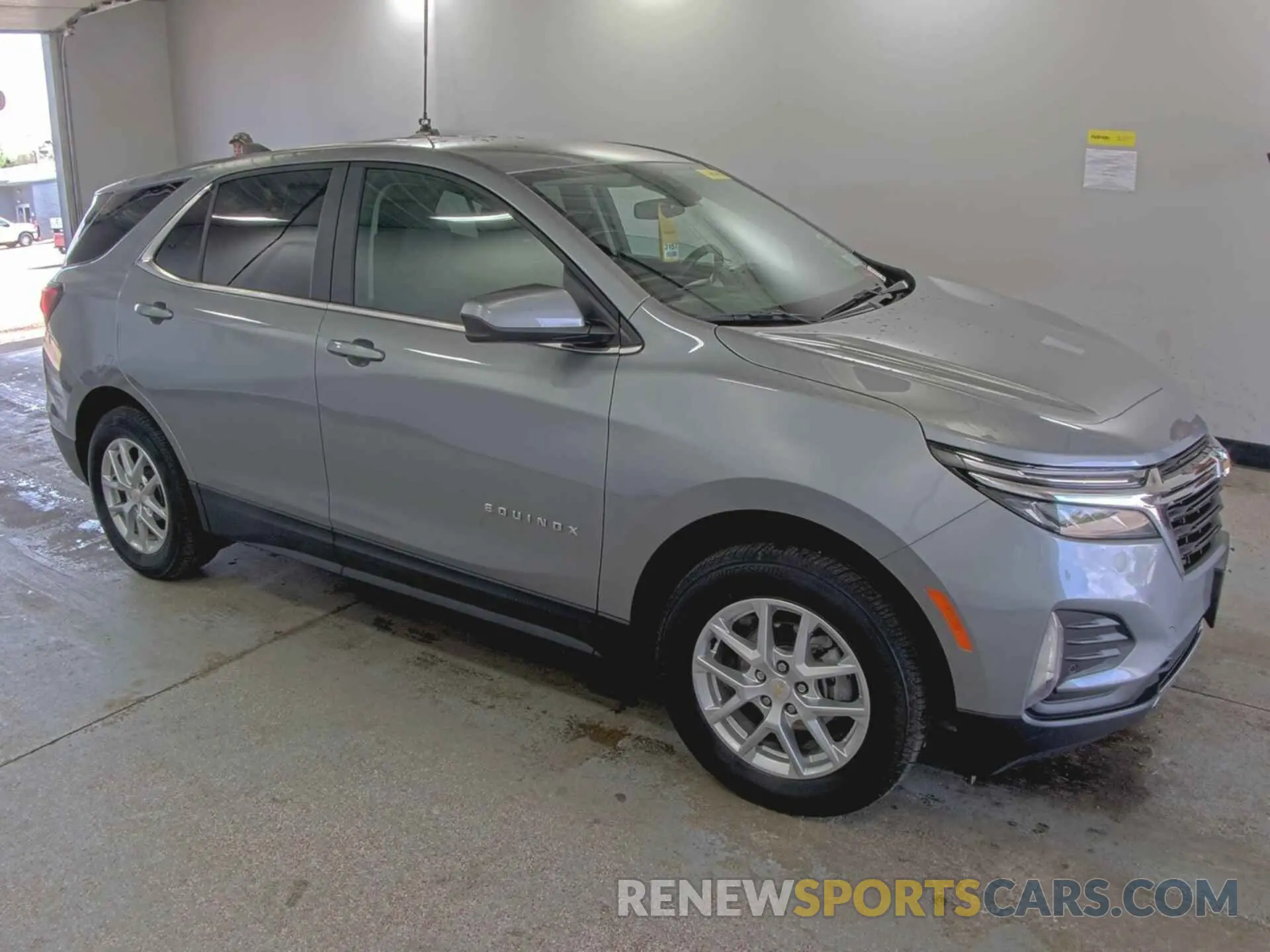 6 Photograph of a damaged car 3GNAXTEG1PL252593 CHEVROLET EQUINOX 2023