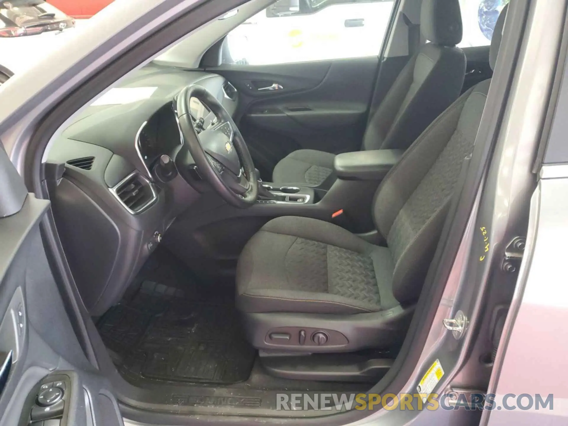 4 Photograph of a damaged car 3GNAXTEG1PL252822 CHEVROLET EQUINOX 2023