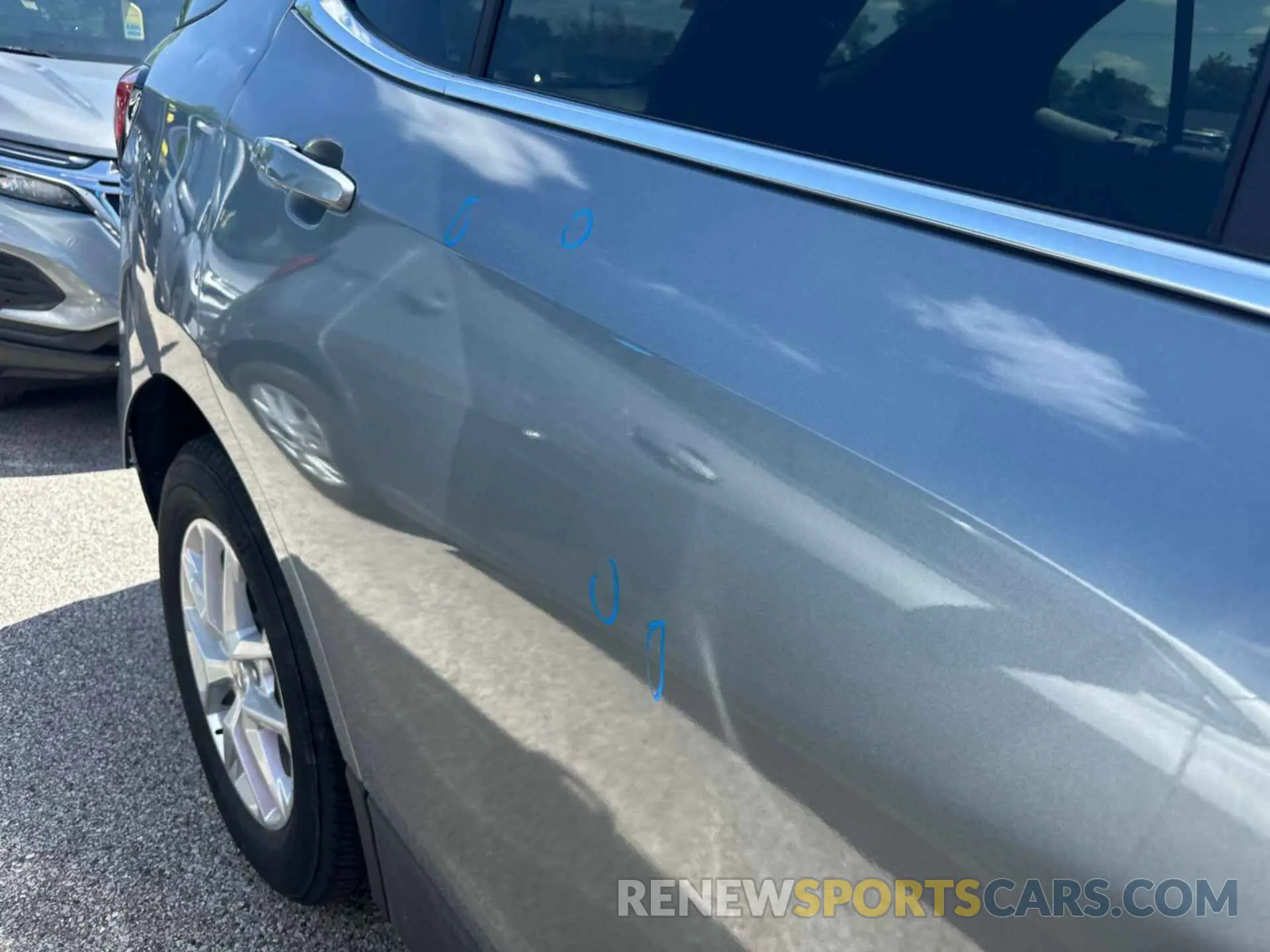 29 Photograph of a damaged car 3GNAXTEG1PS208647 CHEVROLET EQUINOX 2023