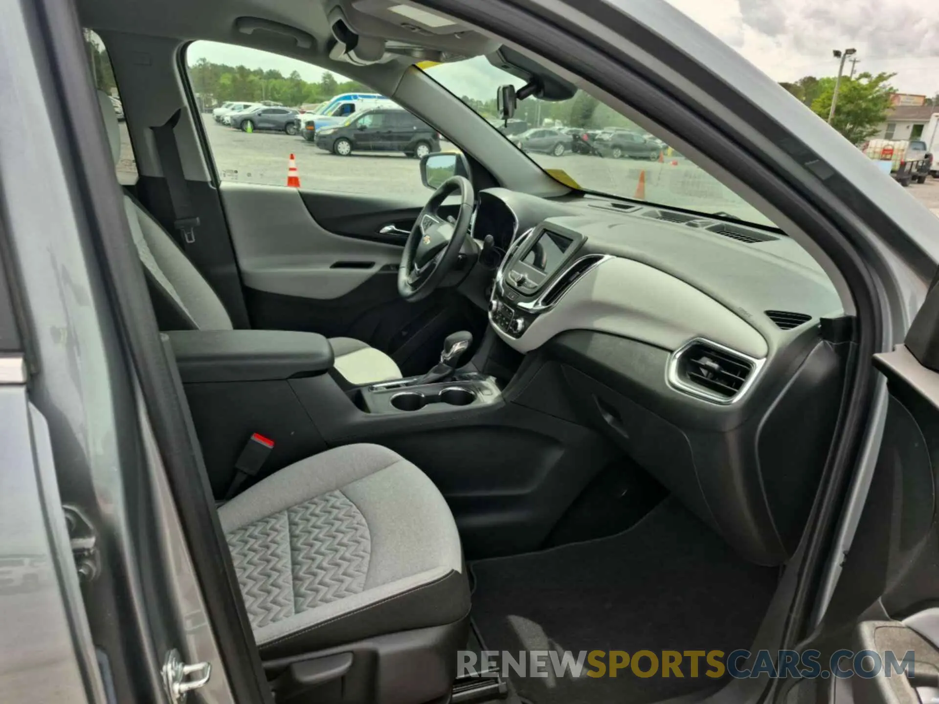 4 Photograph of a damaged car 3GNAXTEG1PS209331 CHEVROLET EQUINOX 2023