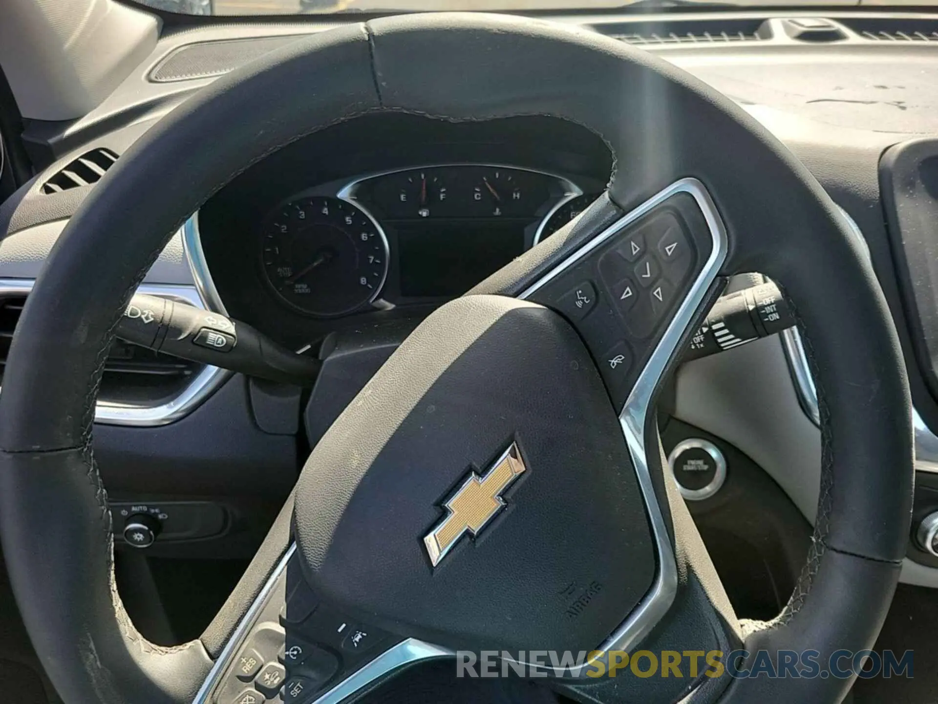 19 Photograph of a damaged car 3GNAXTEG2PL237343 CHEVROLET EQUINOX 2023