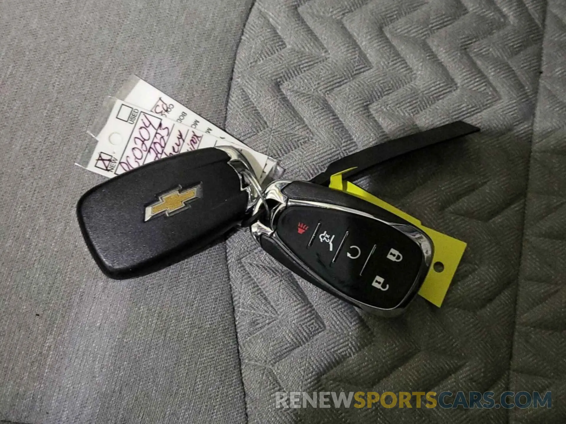 34 Photograph of a damaged car 3GNAXTEG2PS208592 CHEVROLET EQUINOX 2023