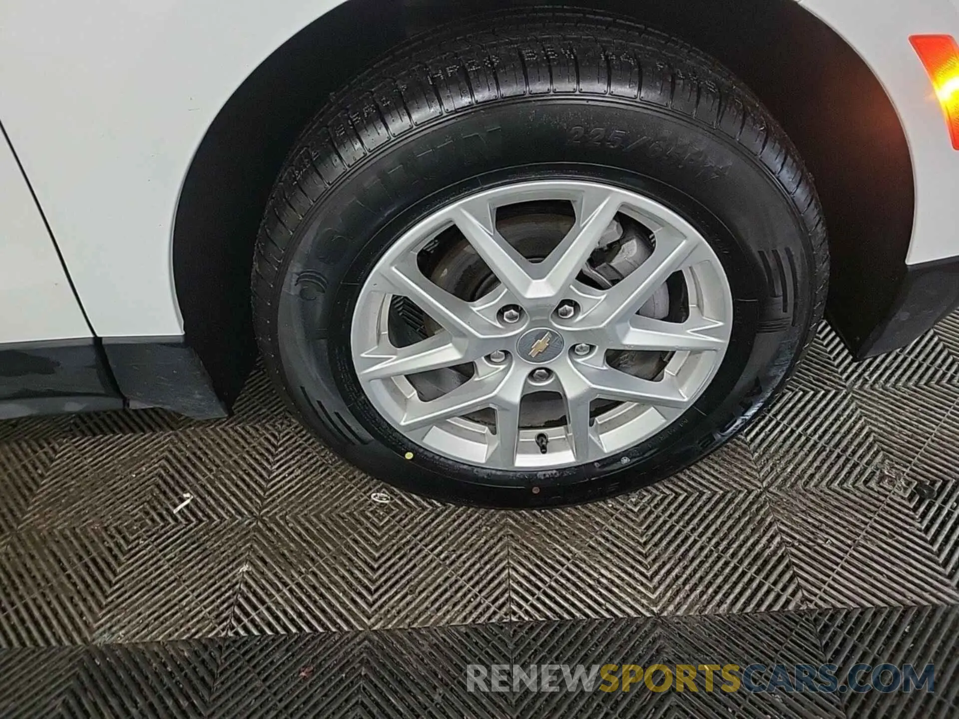 5 Photograph of a damaged car 3GNAXTEG2PS208592 CHEVROLET EQUINOX 2023