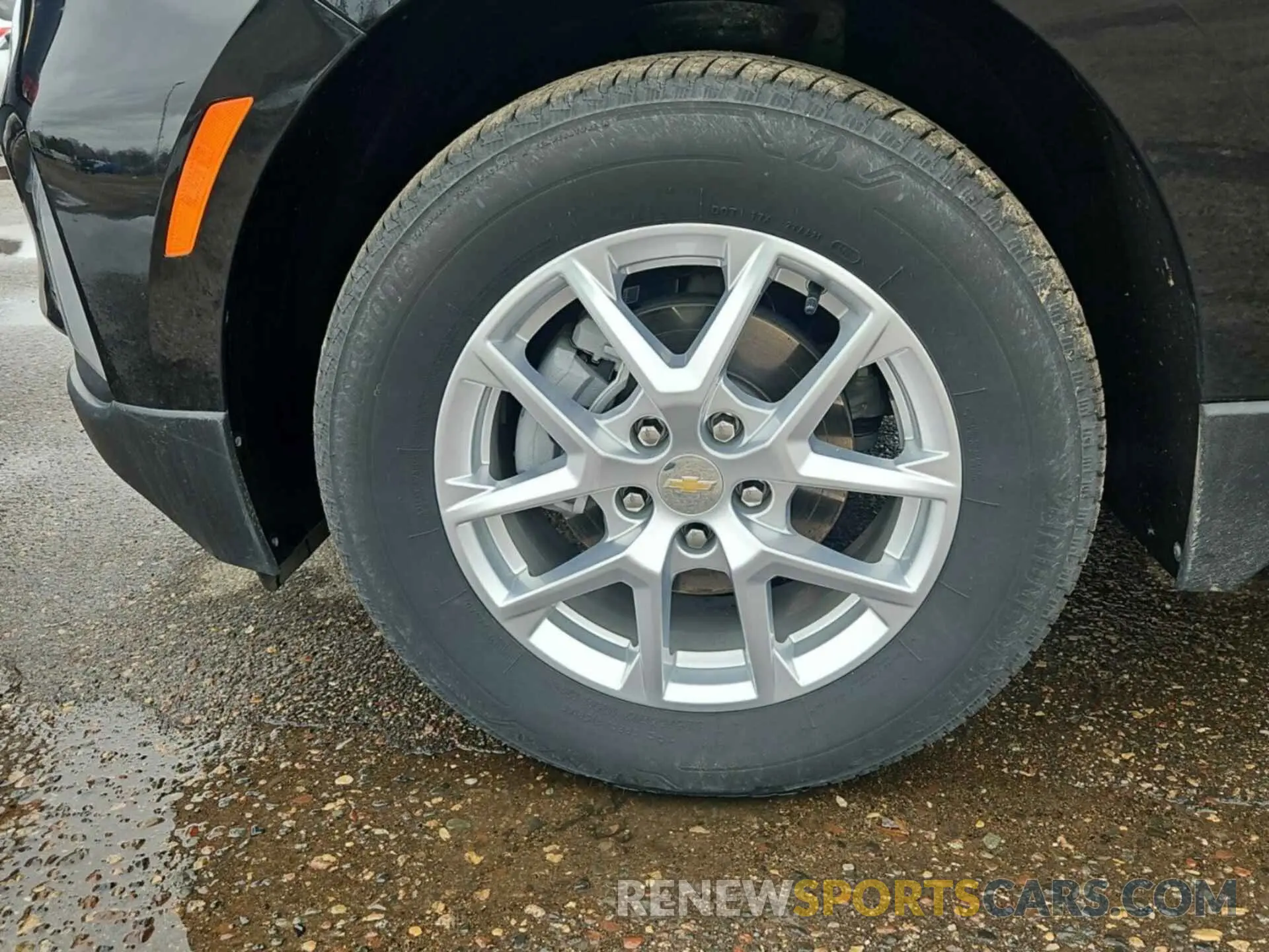 26 Photograph of a damaged car 3GNAXTEG3PL112996 CHEVROLET EQUINOX 2023
