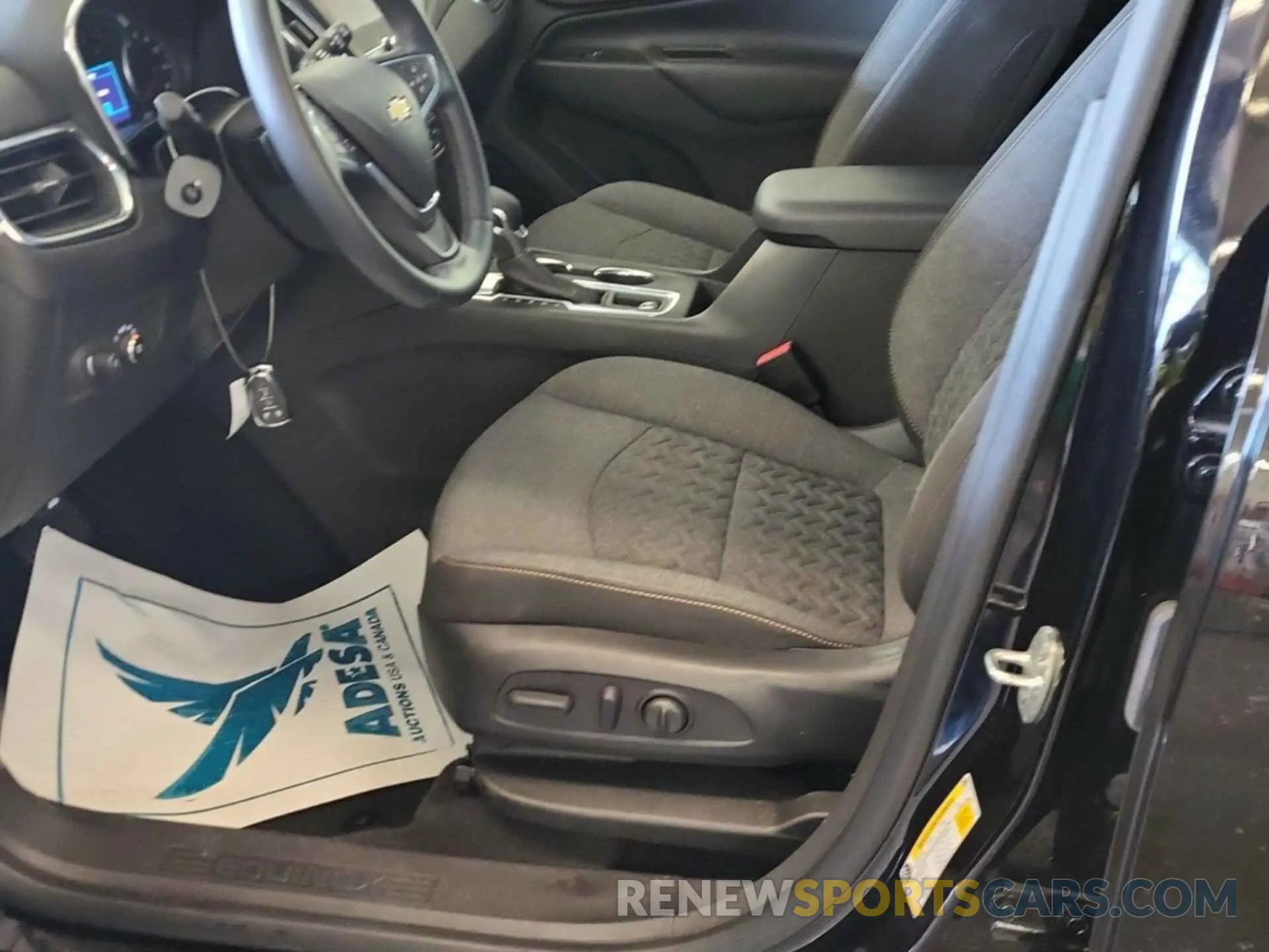 37 Photograph of a damaged car 3GNAXTEG3PL112996 CHEVROLET EQUINOX 2023