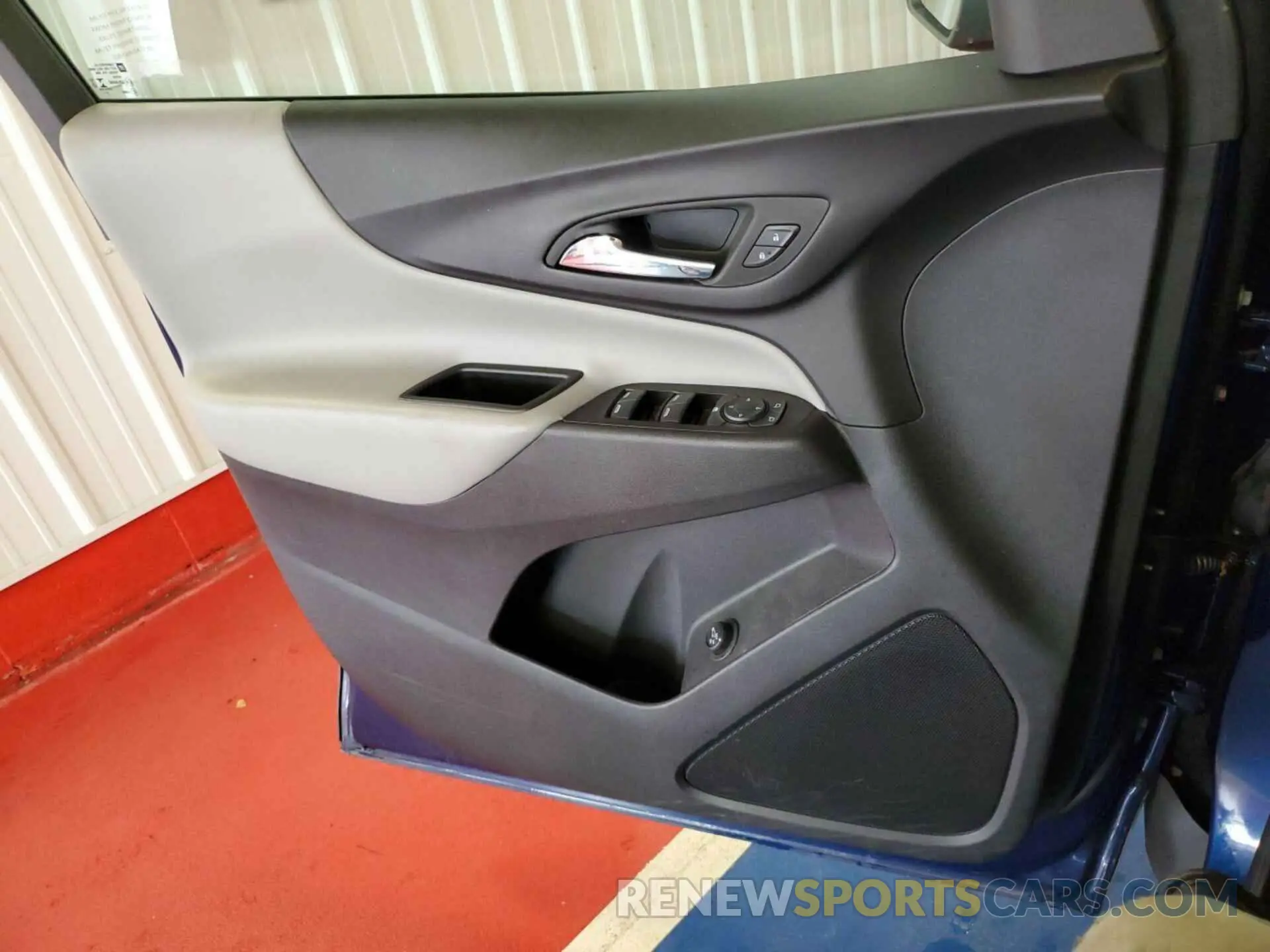 18 Photograph of a damaged car 3GNAXTEG3PL113016 CHEVROLET EQUINOX 2023